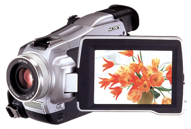 ソニー、BluetoothやUSB接続対応のDVカメラ3機種