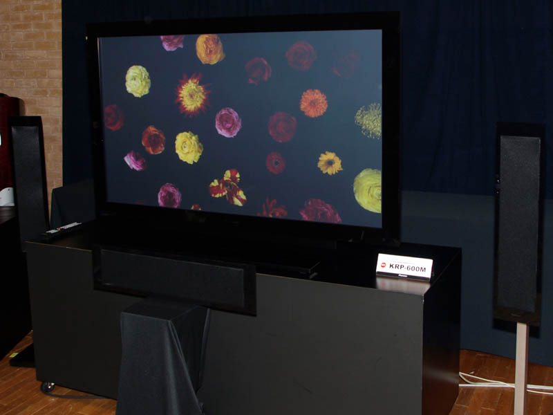 パイオニア、60型フルHDプラズマディスプレイ「KURO」