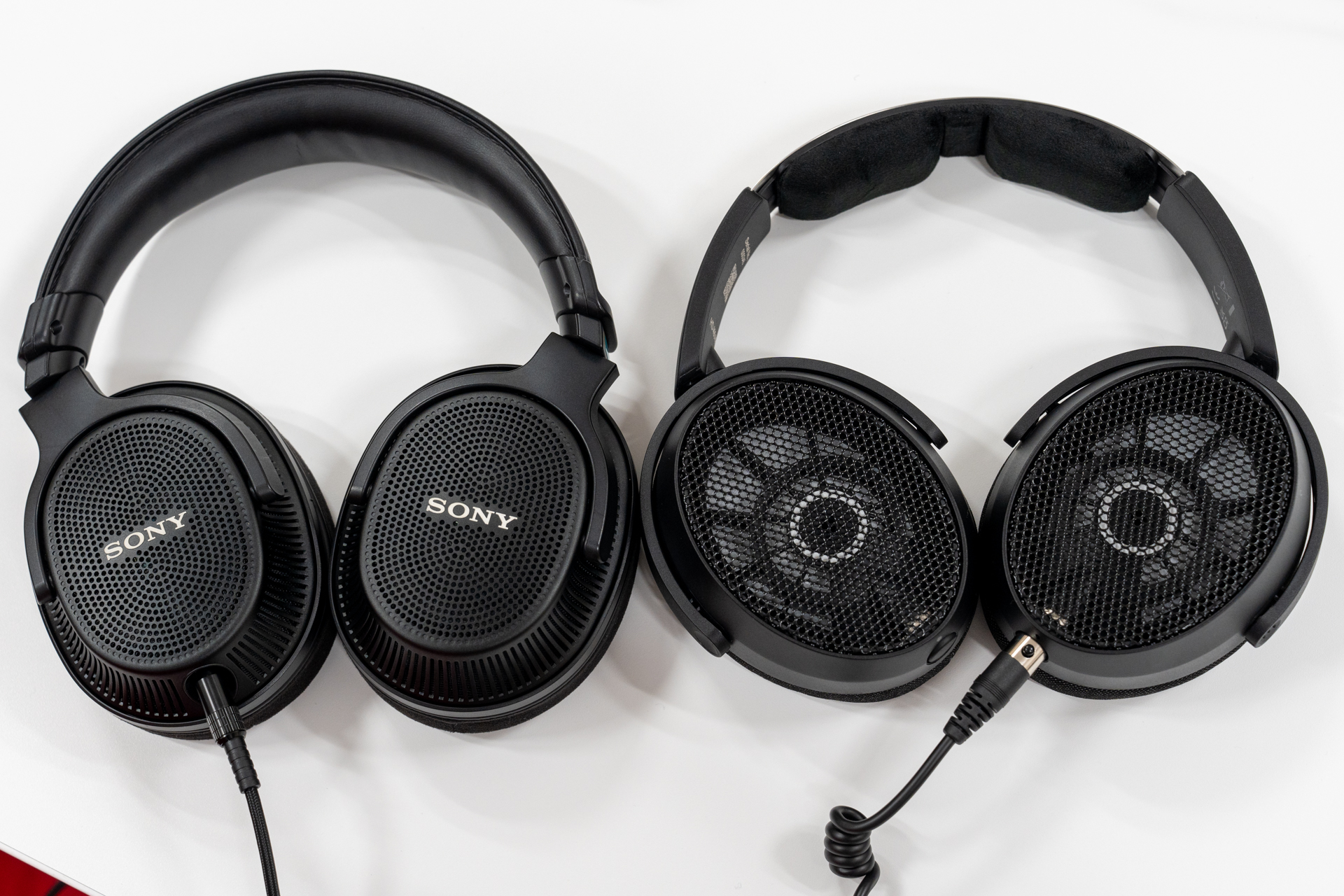 レビュー】注目の開放型モニター、ゼンハイザー「HD490 PRO」とソニー