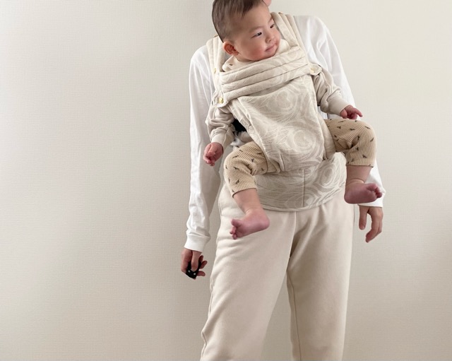 抱っこ紐アーティポッペの口コミ／デメリットは？クーポン有 | ミニマ