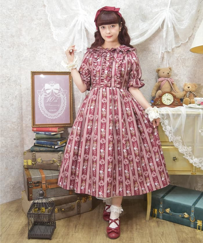 Rosy Bear Pattern Dress (Made to Order) – axes femme from JAPAN