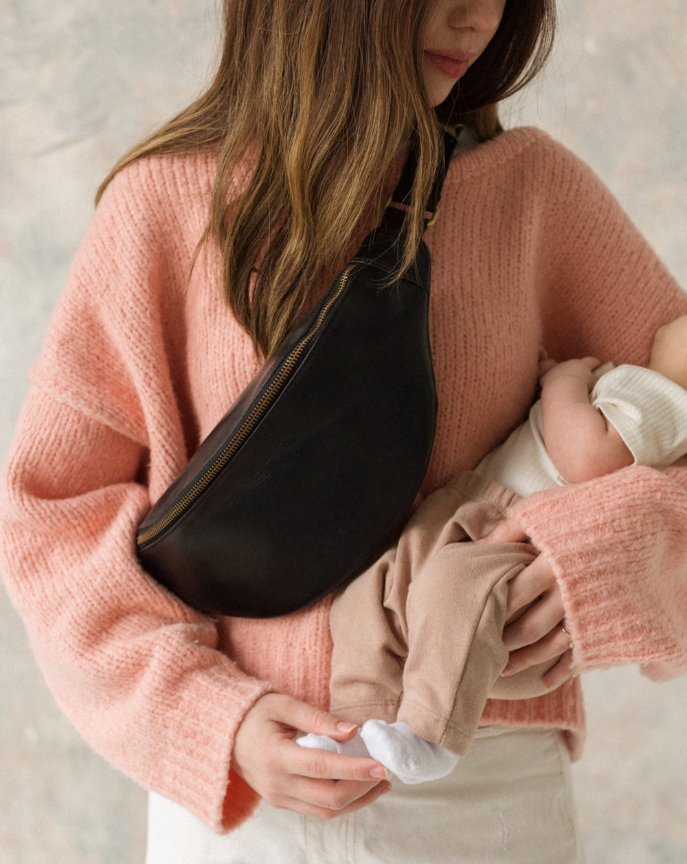 AmieFannyPackBlackLuxe2023-