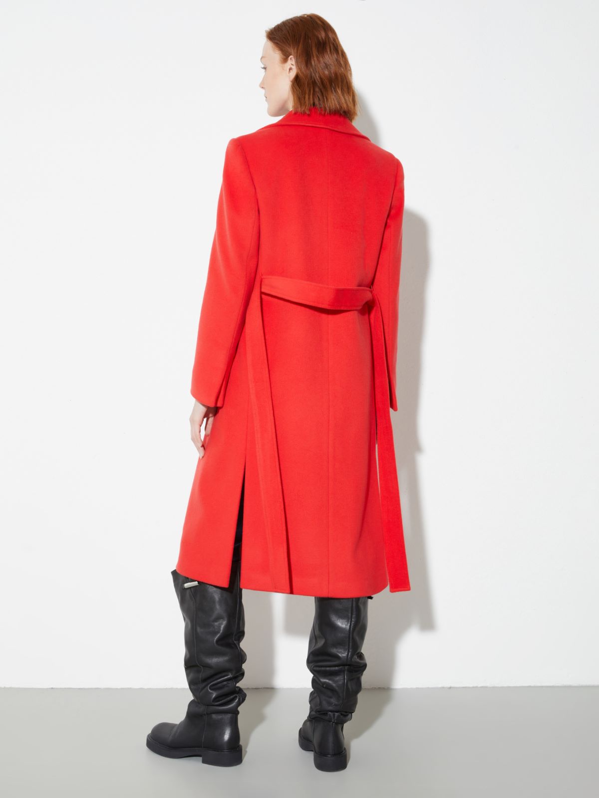 ラナウェイ] ピュア ウール ベルテッド コート, red | MAX&Co.