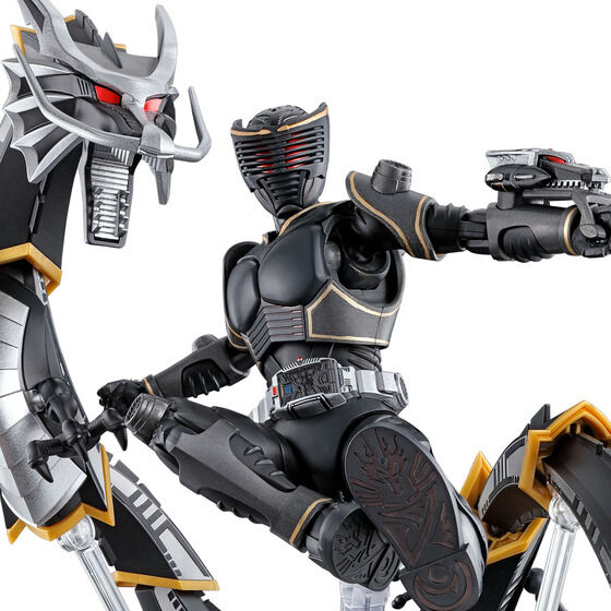 Figure-rise Standard 仮面ライダーリュウガ│株式会社BANDAI SPIRITS