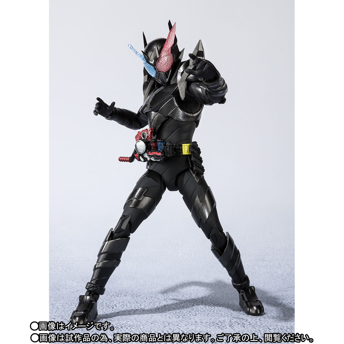 受注販売】S.H.Figuarts 仮面ライダービルド ラビットタンクハザード