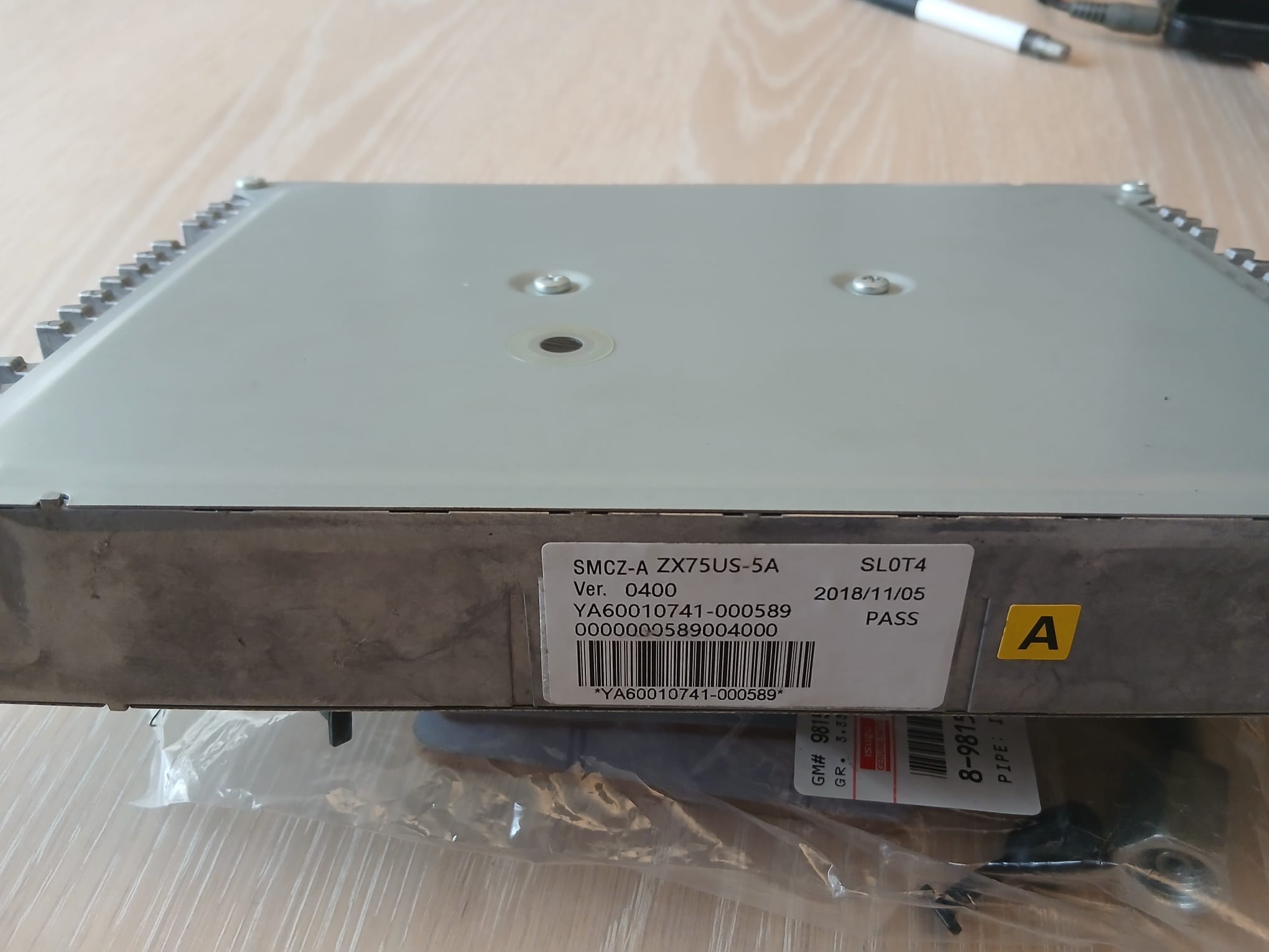 Hitachi ZX75/85-5 Main Controller - bannsideplant