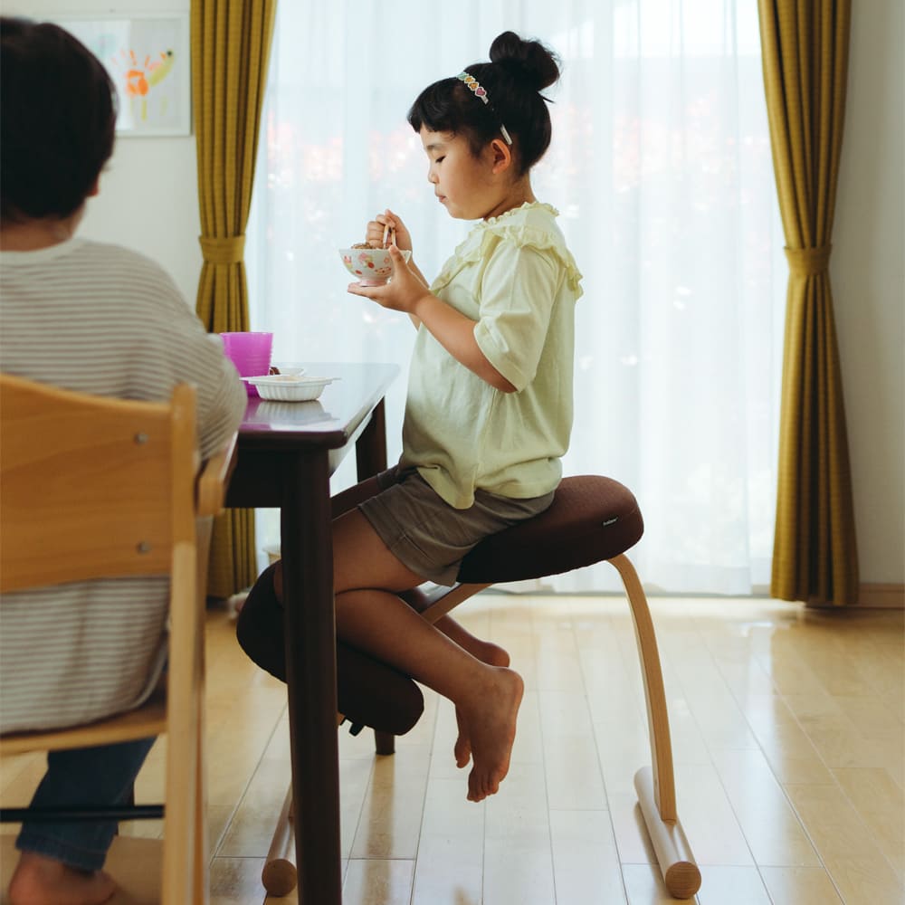 バランス イージーのある暮らし – バランスチェアのbalans lab