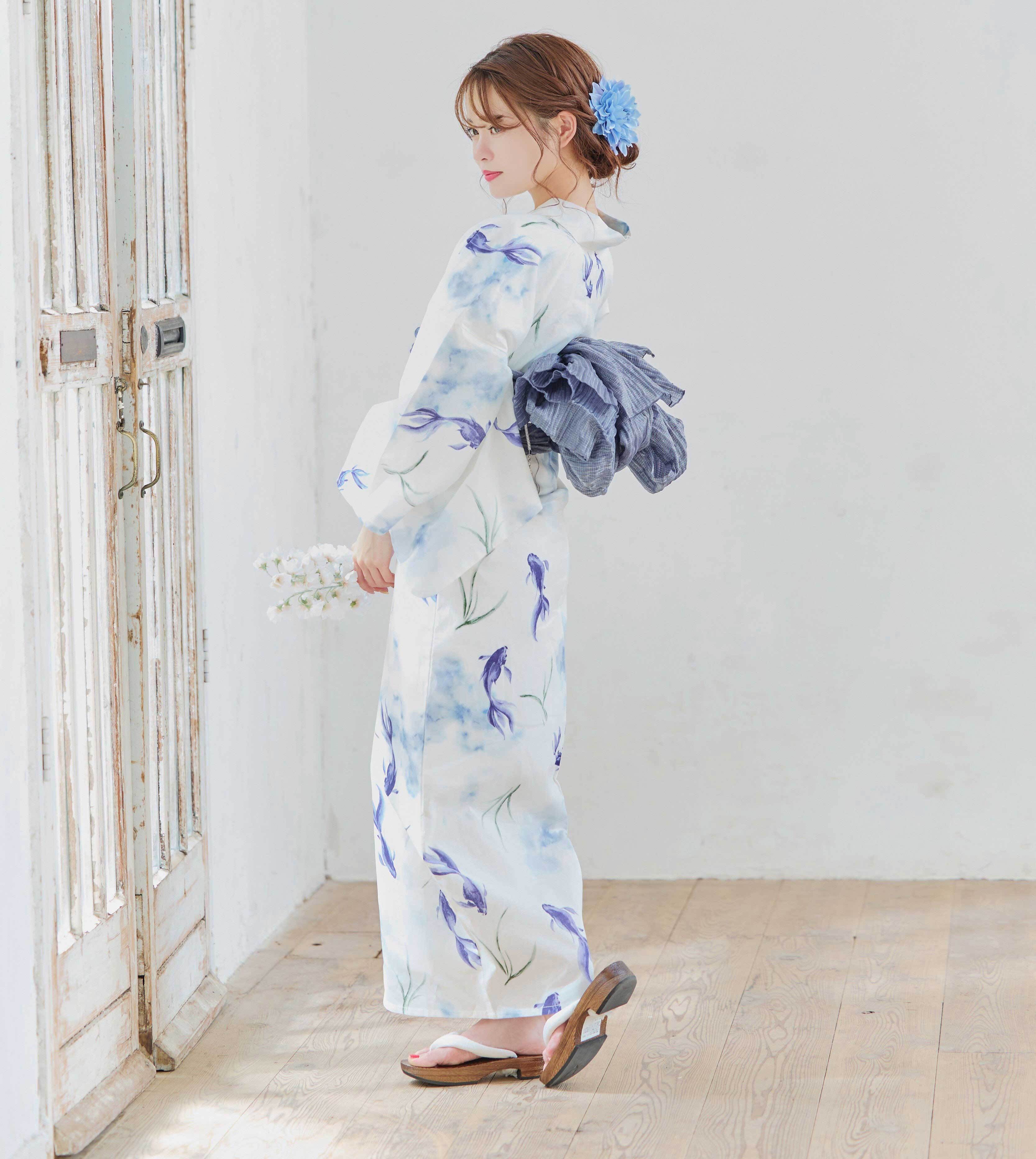 浴衣人気NO.1】浴衣4点セット白地×金魚ブルー K7 | ANDESIR