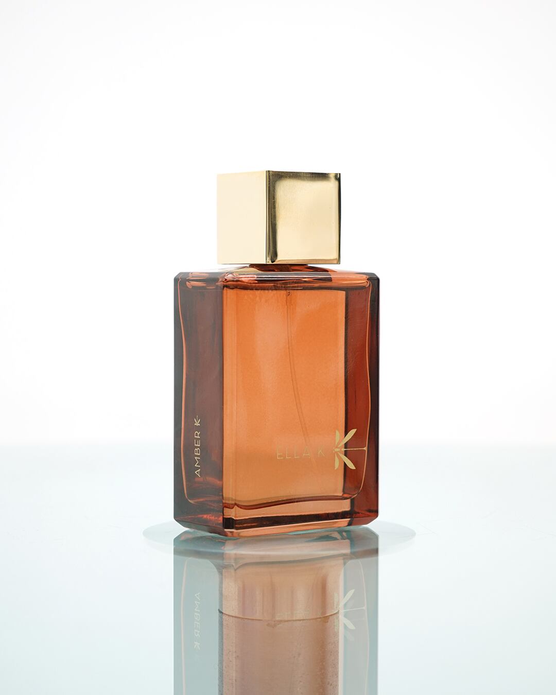 ELLA K（エラケイ）」新作香水「AMBER K（アンバー K）」明日発売