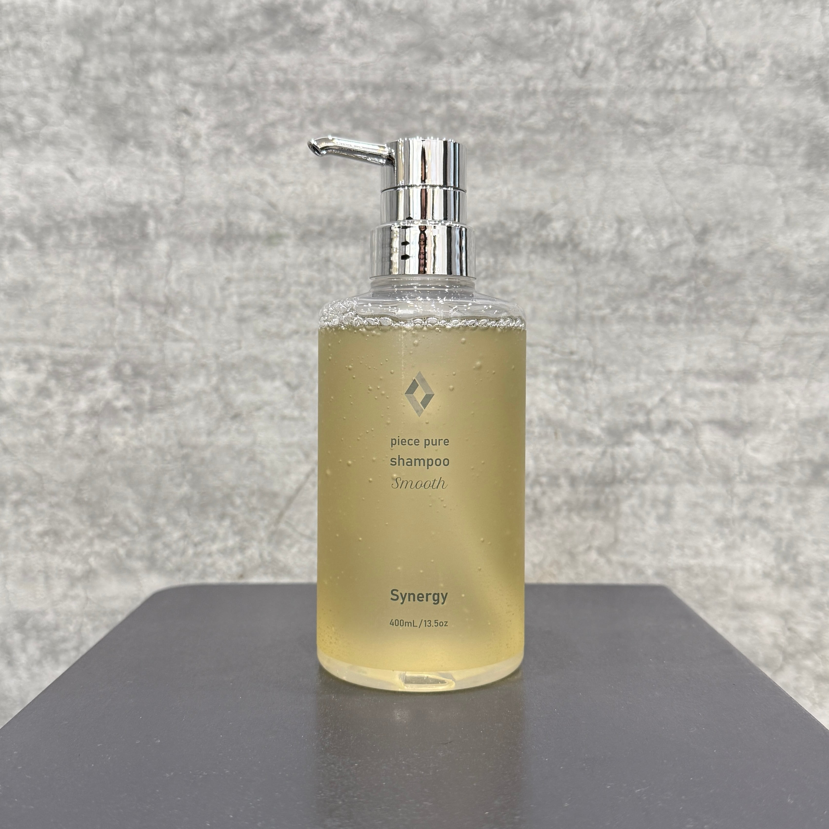 シナジー ピースピュアシャンプー スムース 400ml 【細毛軟毛の方へ