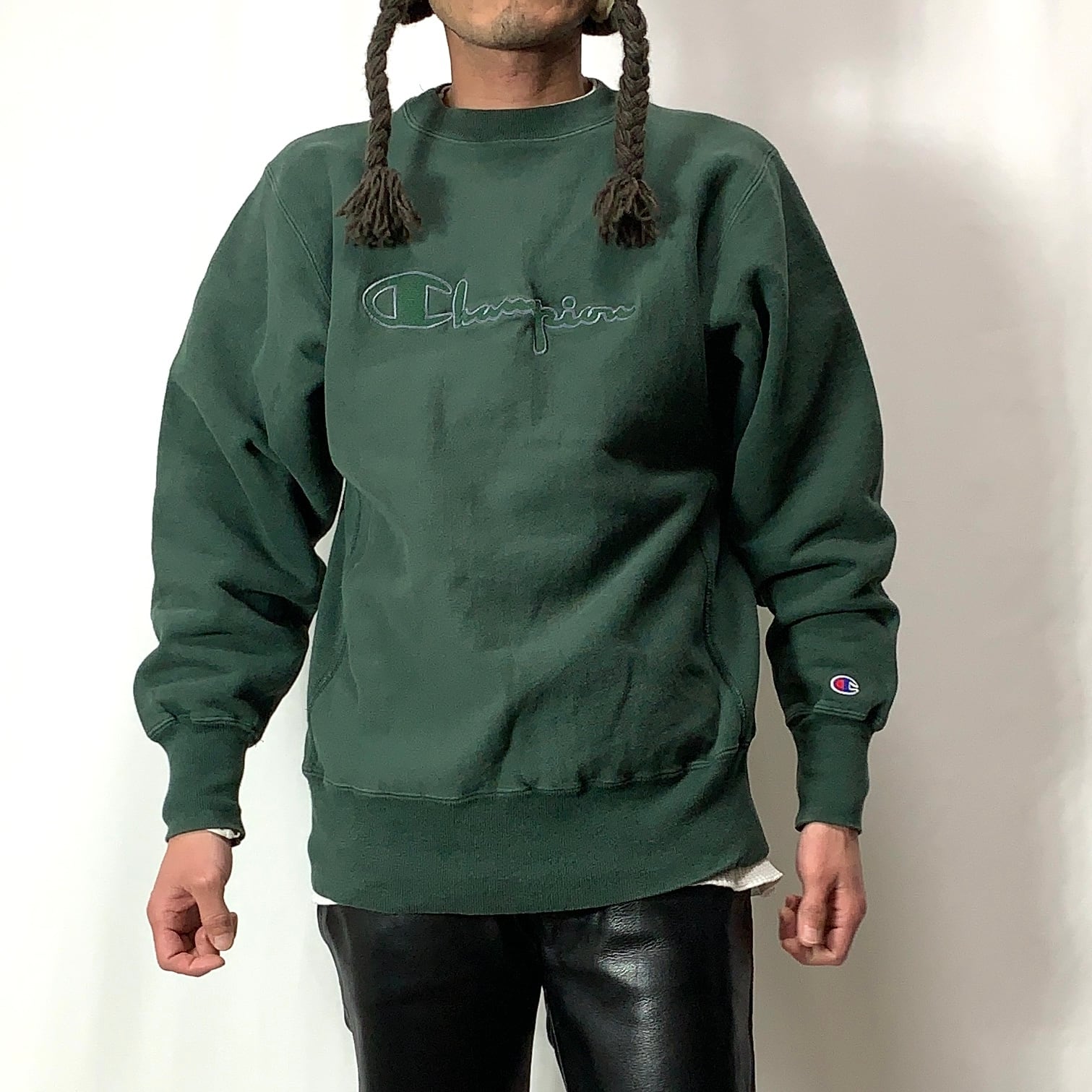 vintage old 90s Champion Embroidery REVERSE WEAVE Sweat MADE IN