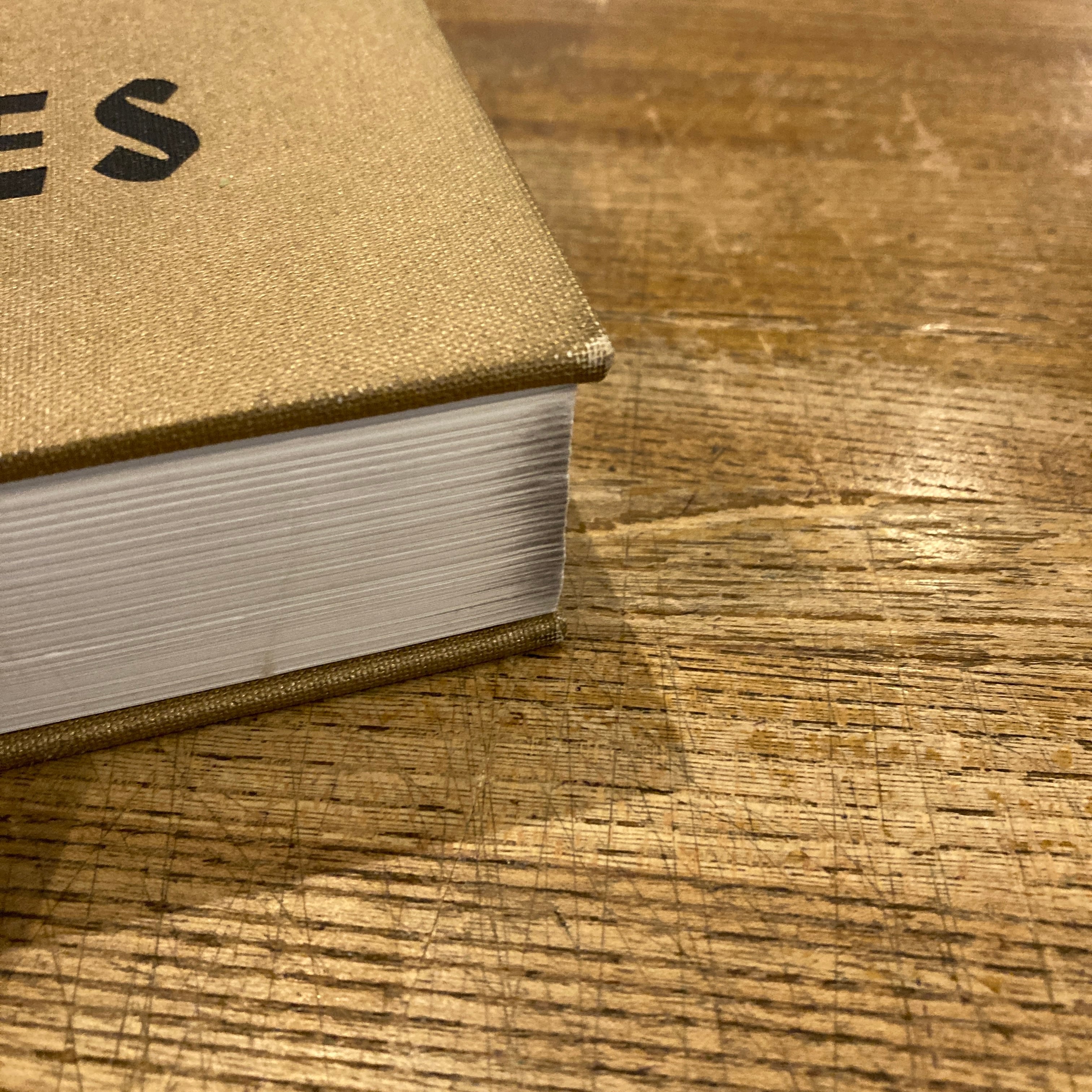 Go-Sees / Juergen Teller (ユルゲン・テラー) | 百年