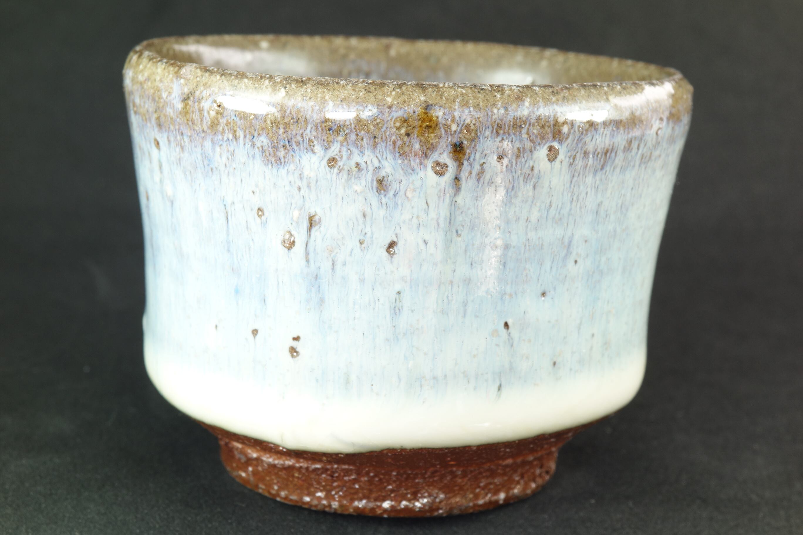 唐津焼ぐい呑み 碇 健 作品 斑唐津ぐい飲み □希少土(唐津市相知町採掘