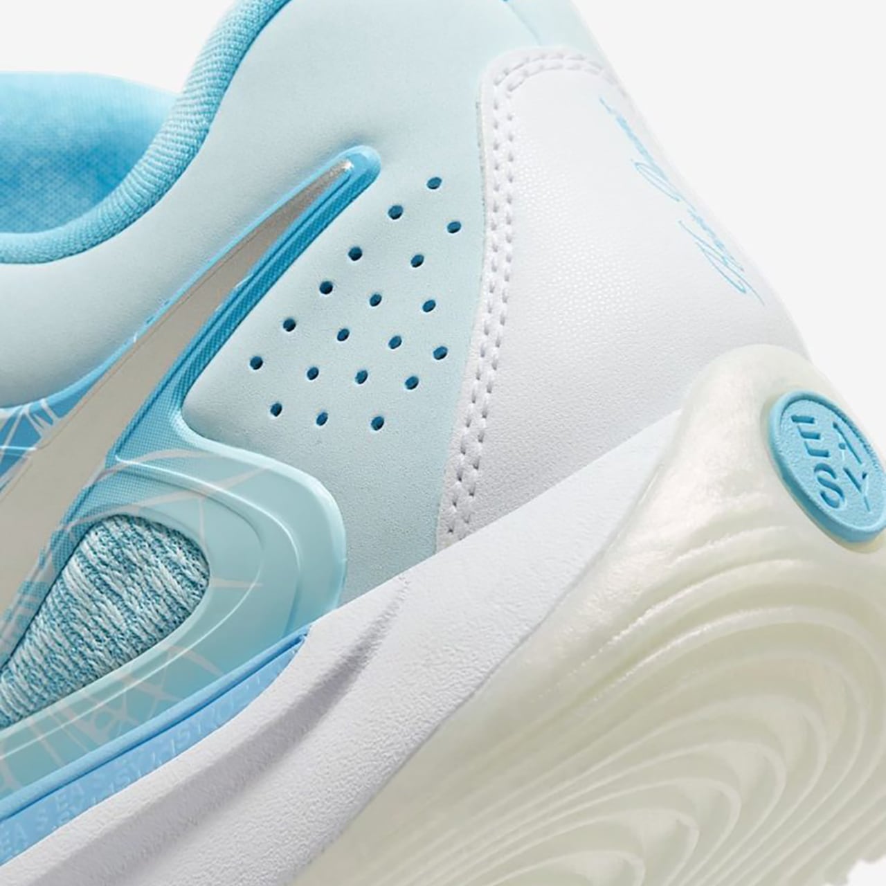 ご*り様 正月期間値下げ KD 17 EP ケビン デュラントバスケットボールシ KD