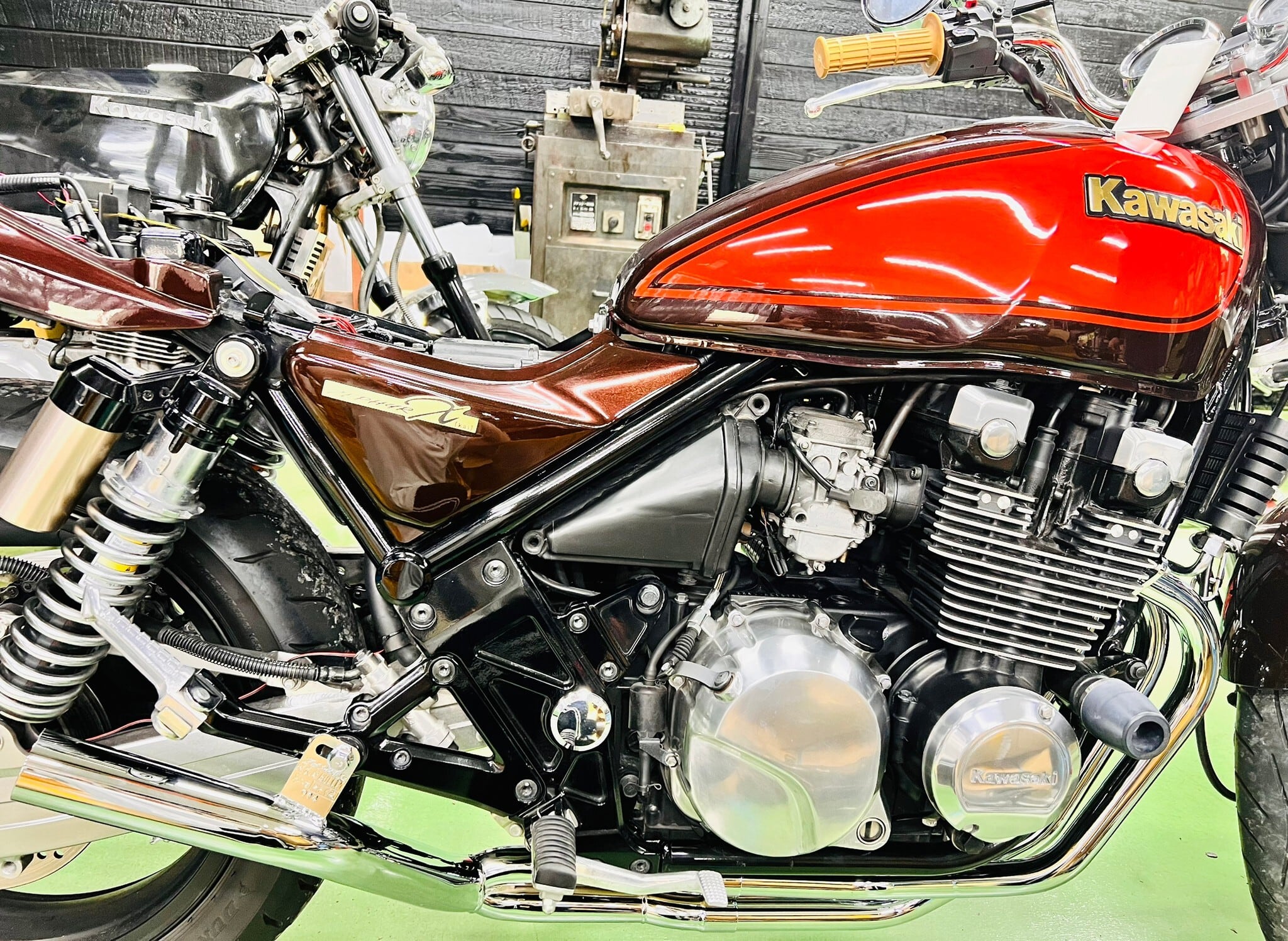 ゼファー400 | REDSTAGE WILDBOARsp