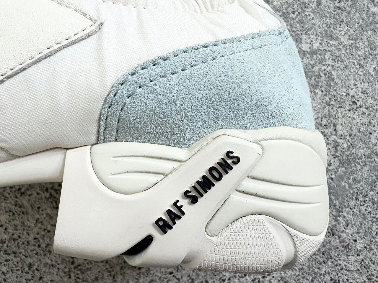 2022-23AW RAF SIMONS SOLARIS-22 LOW CREAM | AFTER DARK