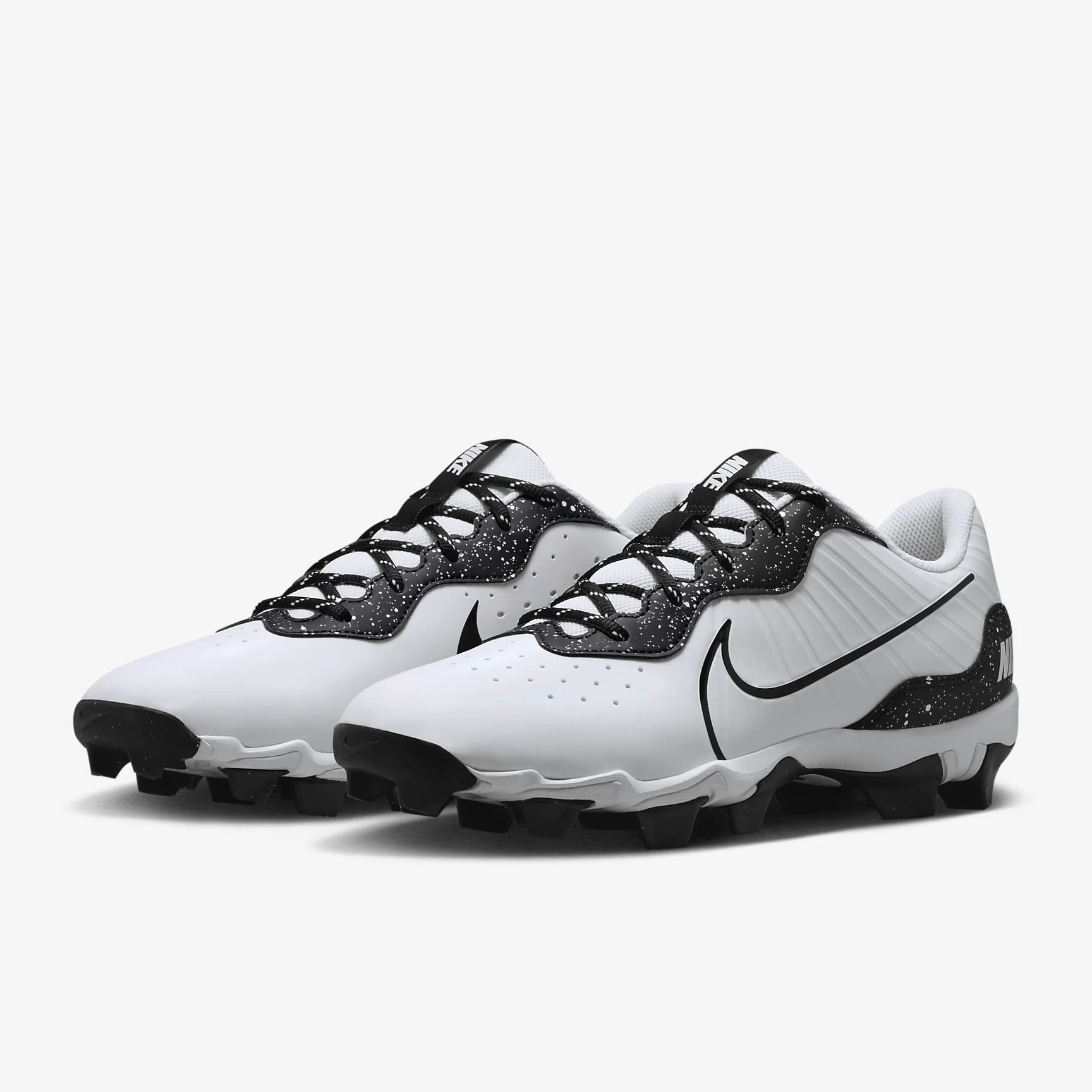 日本未発売】 ナイキ ポイントスパイク スタッドスパイク Alpha