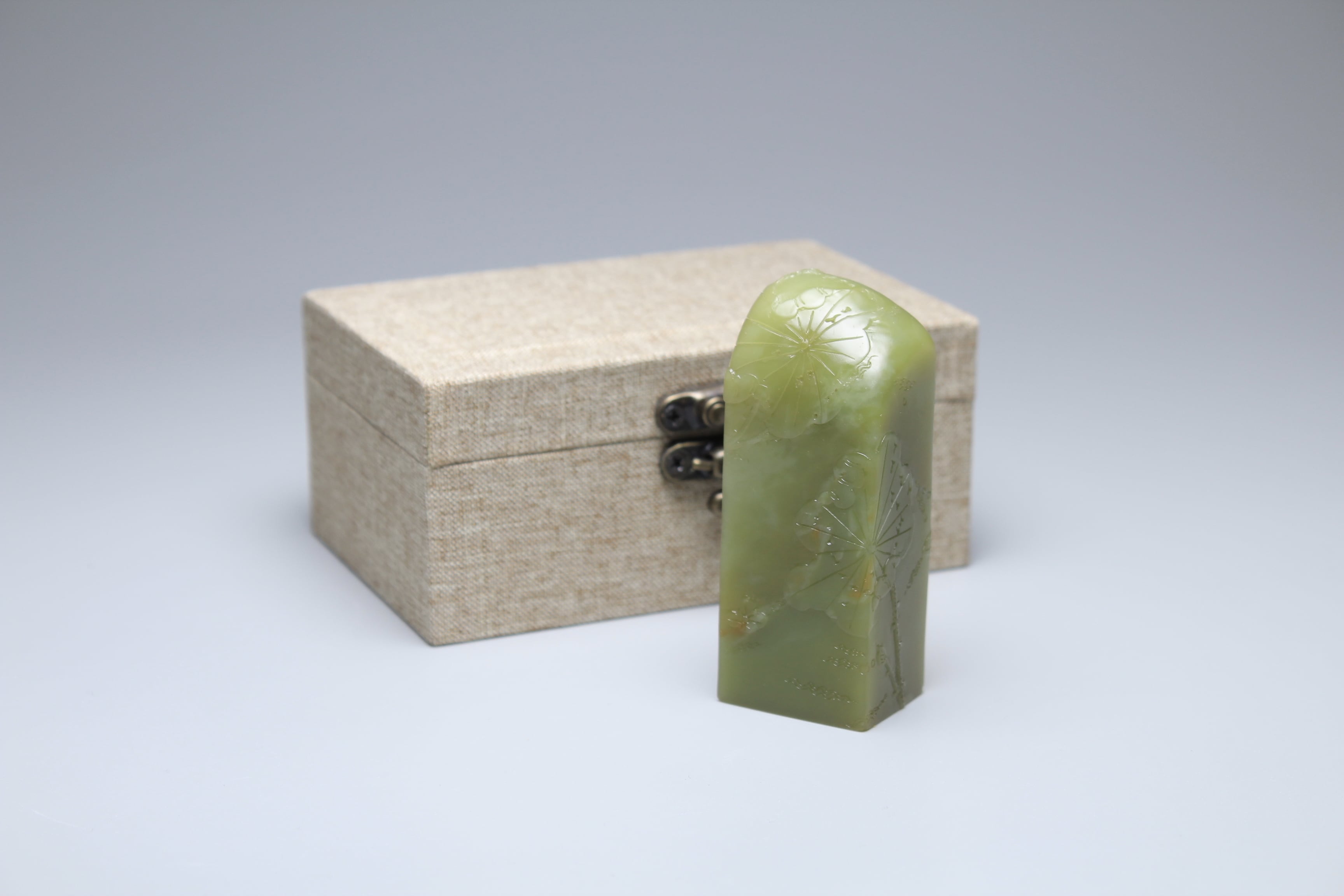 寿山石印材 月尾緑石 希少 高級印材 薄意彫刻 書道 篆刻 | 正一 古美術