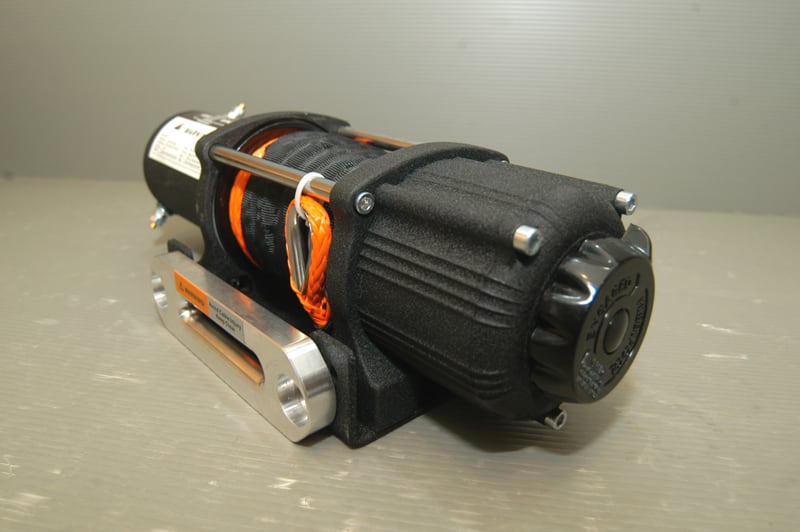 ウインチ 6000LB ワイヤレスリモコン | JCR