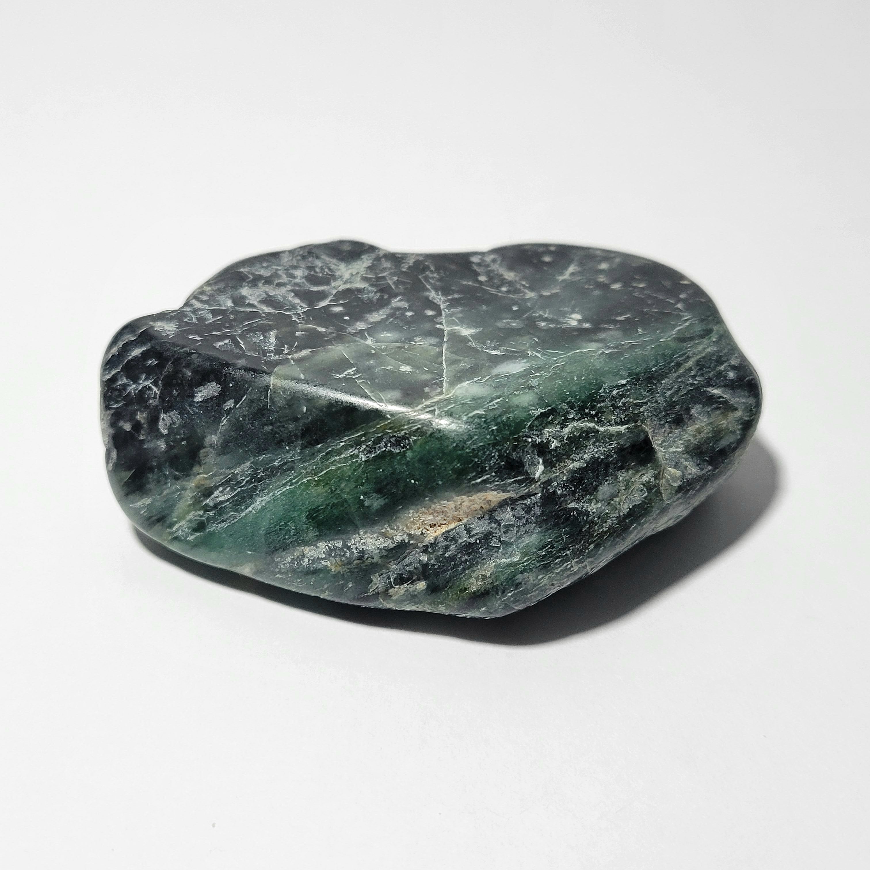 糸魚川翡翠【日本の国石】磨き石2個ｾｯﾄ BGM0078 | 糸魚川翡翠工芸家