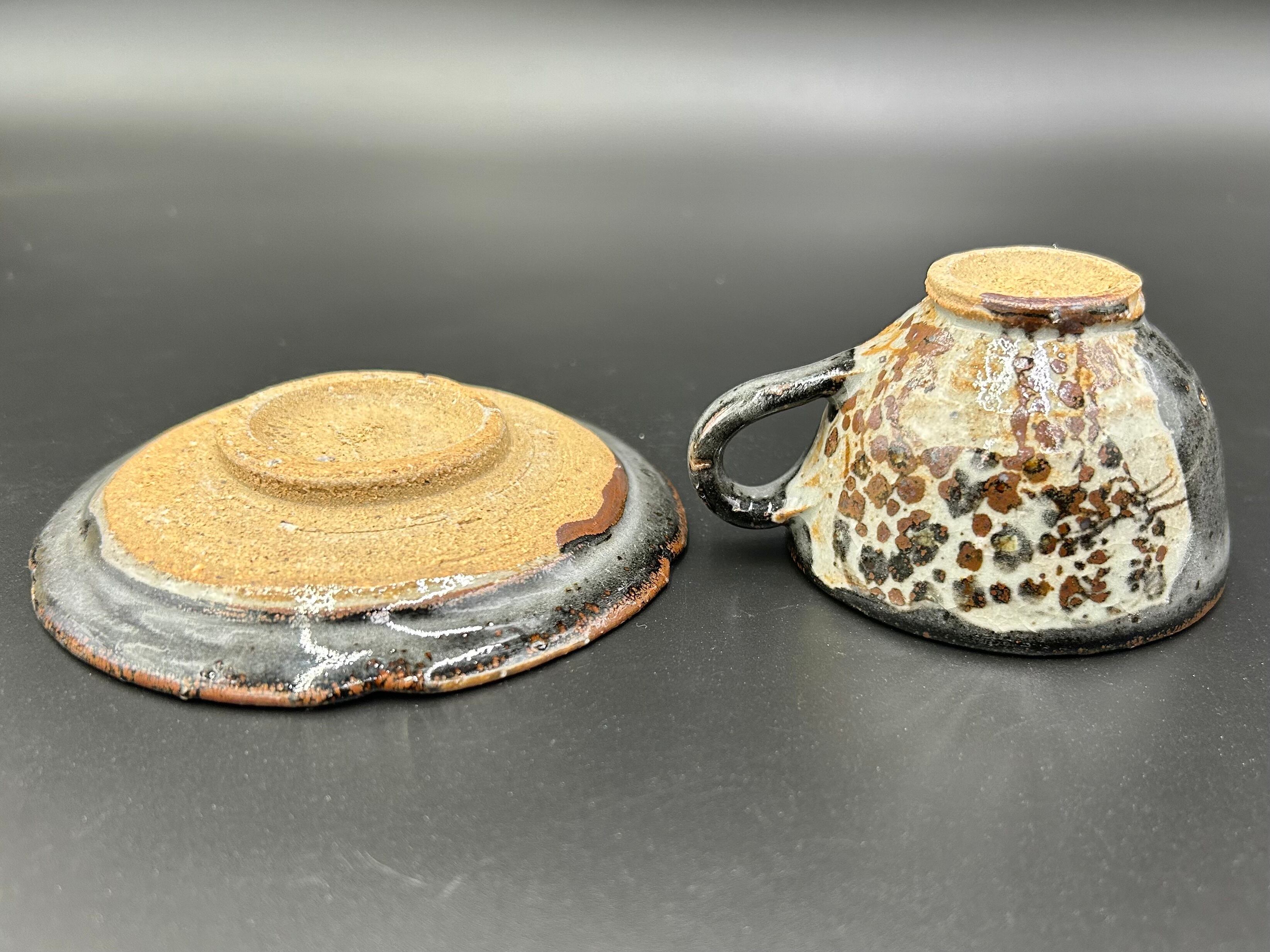 黒唐津エスプレッソカップ＆ソーサー／Kuro-karatsu espresso cup and