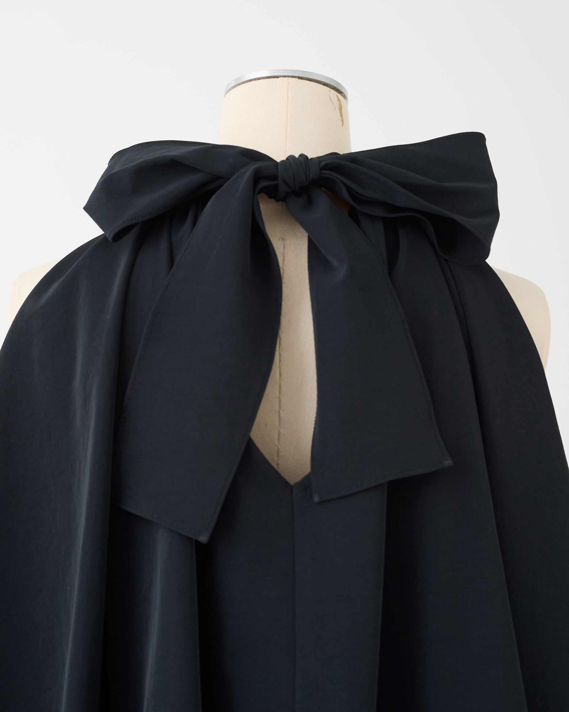 Cygne バルーントップス Pauline ブラック