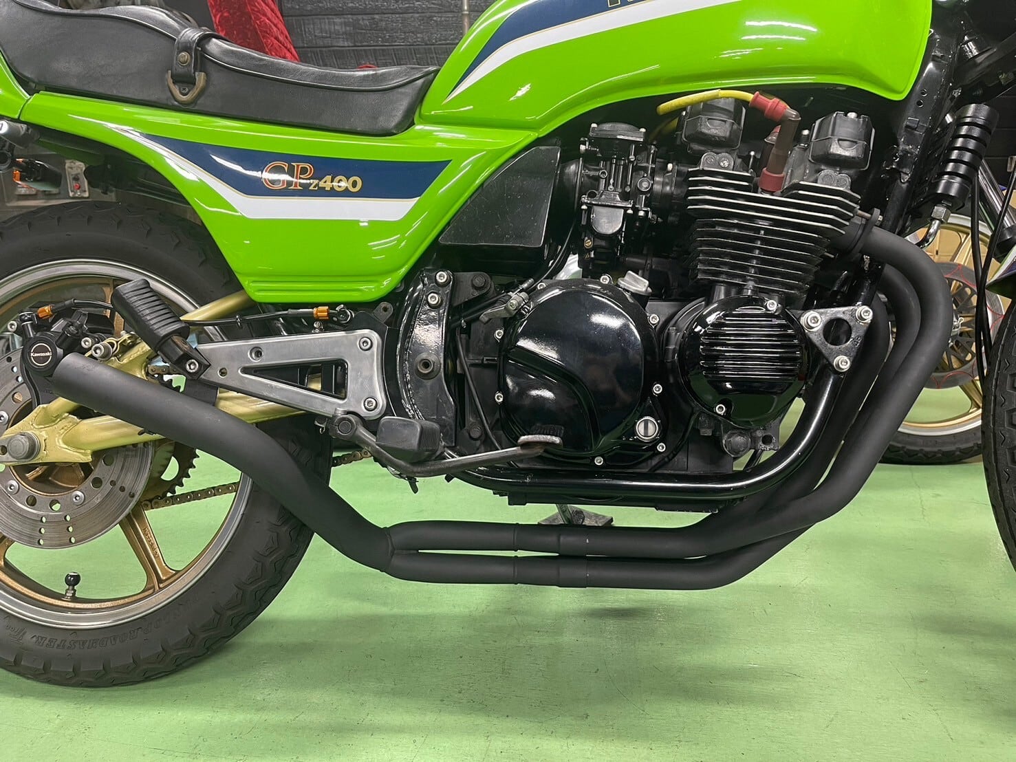 Z400GP用 猪武者ブレット管(第二章)外伝 ブラック サイレンサーセット