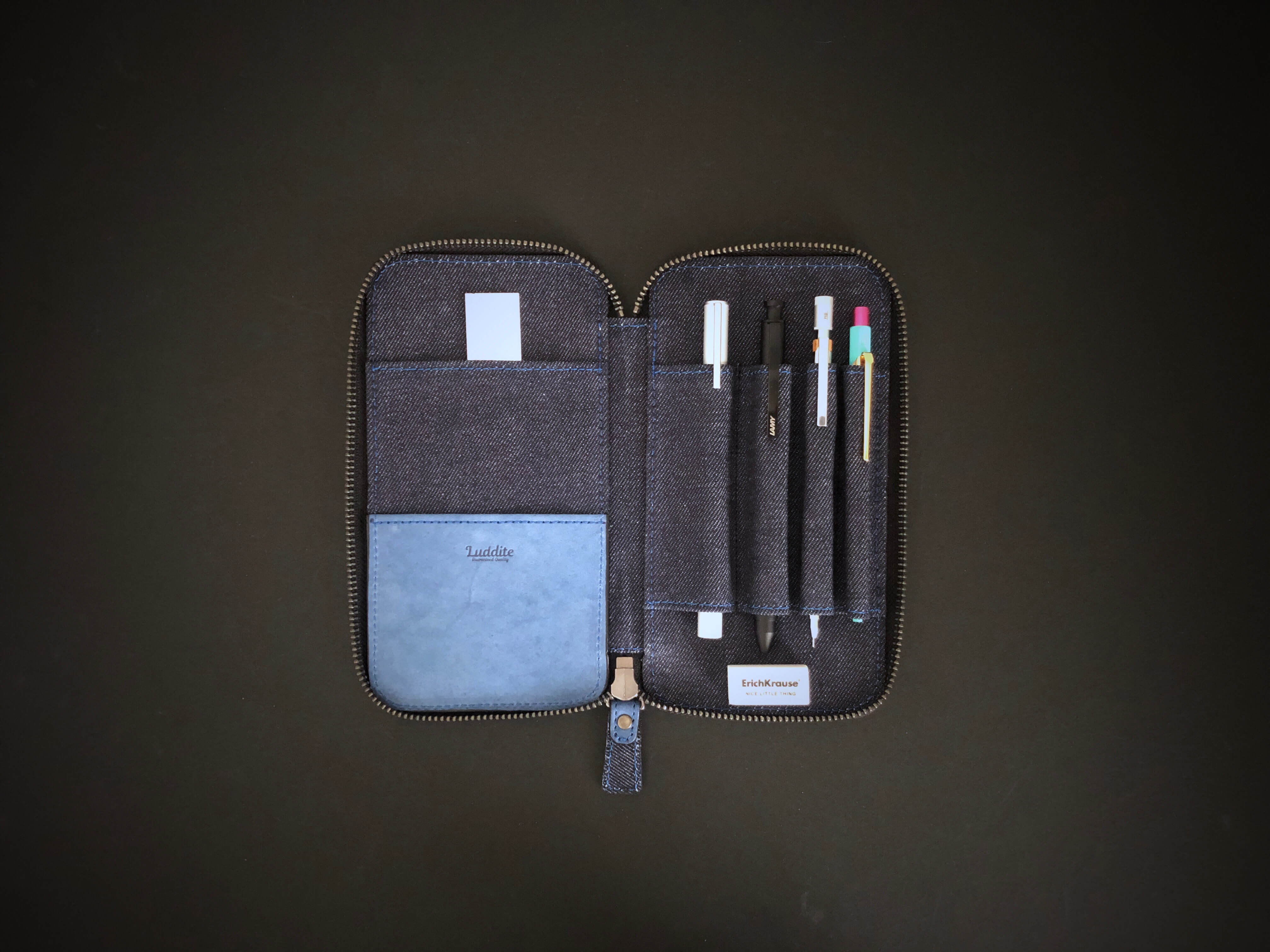 0e9c2c7e56d42d11d2d27b96771227