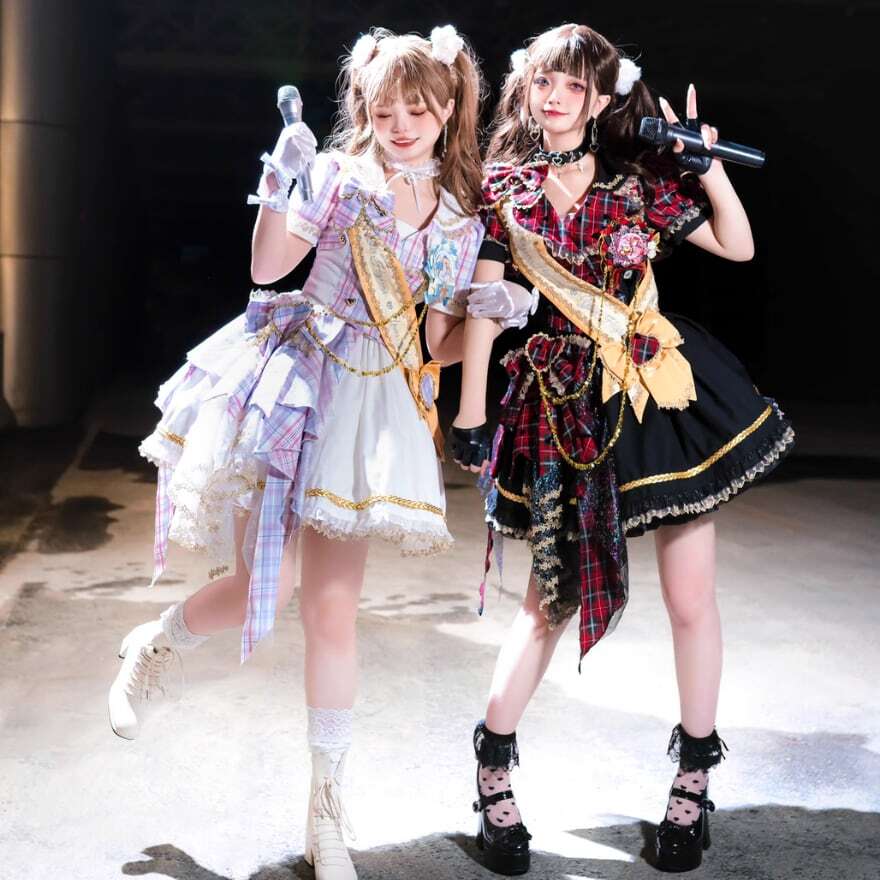 SEASONZ 国内発送 Mサイズ アイドル 衣装 キラキラ ステージ衣装