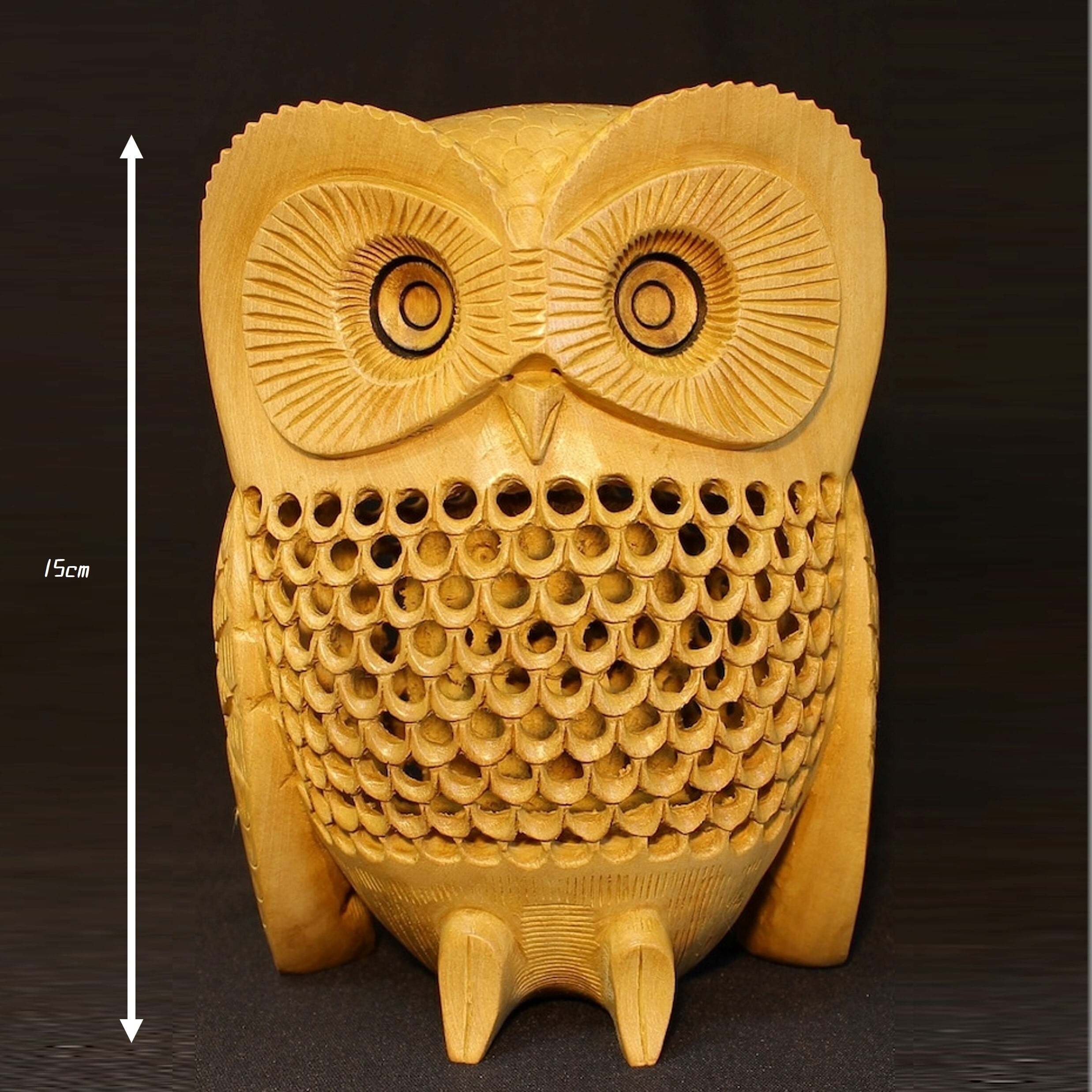 透かし三重彫り エゾフクロウ 高さ 15cm | ふくろうの館