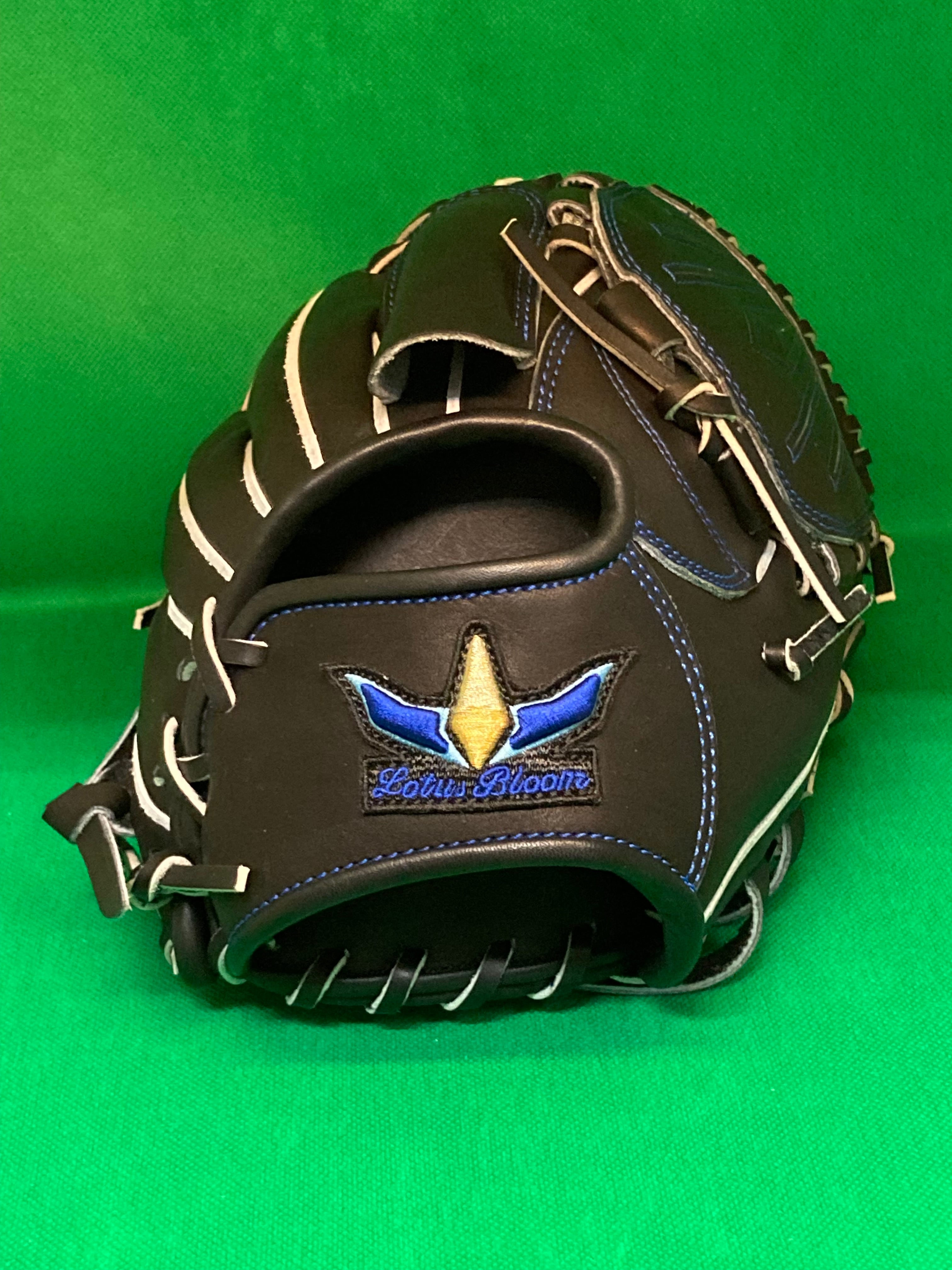 硬式グラブ専門店】Lotus Bloom｜信頼の工場直販ブランド