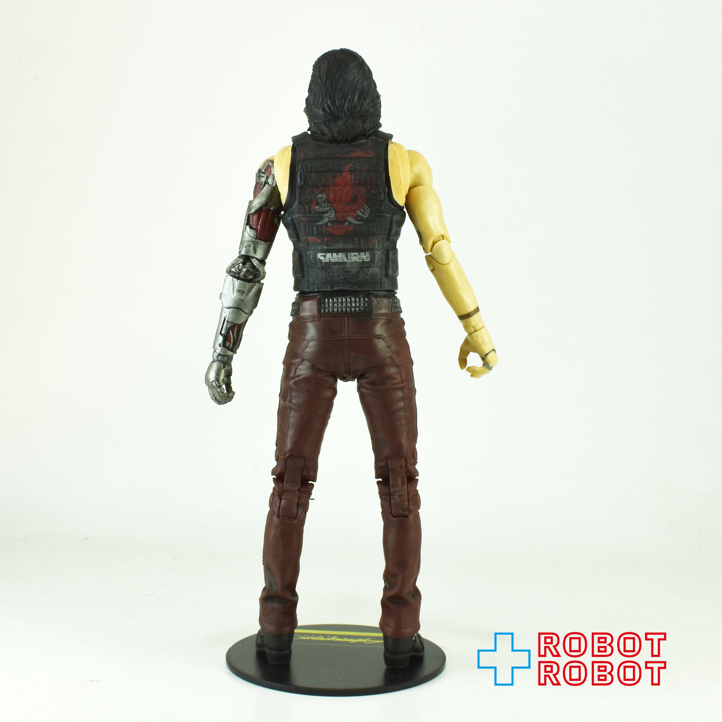 マクファーレントイズ サイバーパンク 2077 ジョニー・シルヴァー