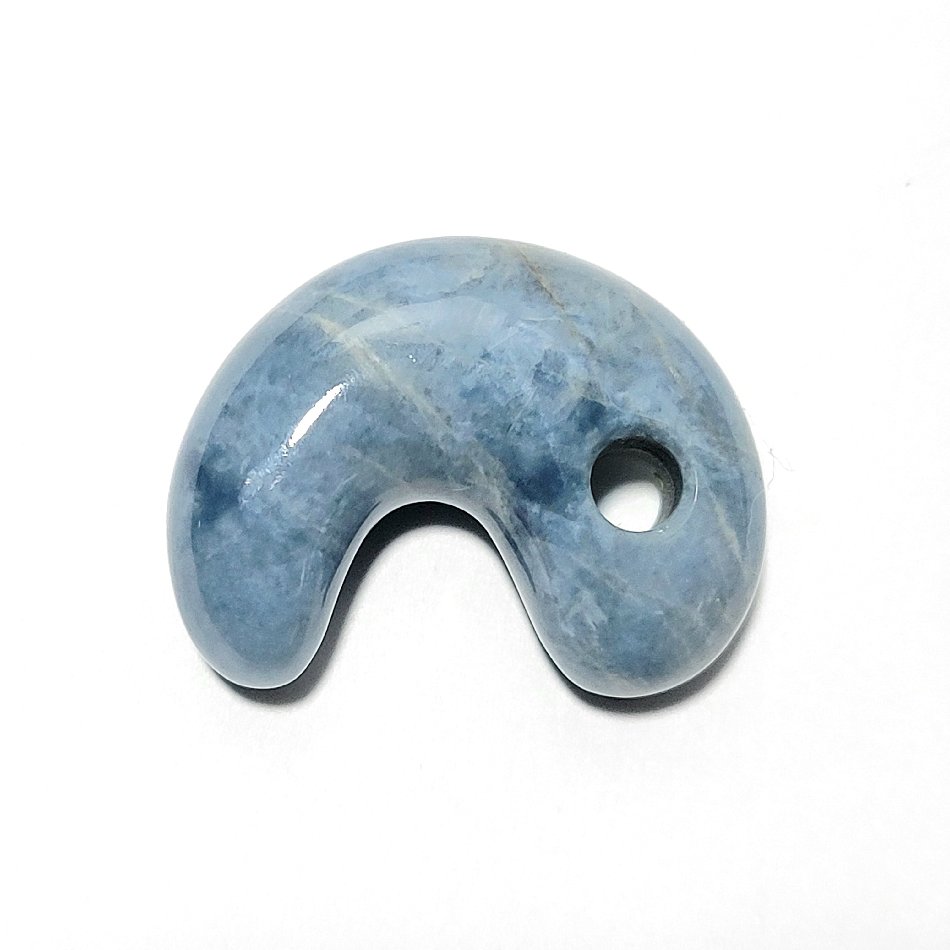 入コン沢 勾玉:糸魚川翡翠 BMT0338 | 糸魚川翡翠工芸家 赤羽可行BASE