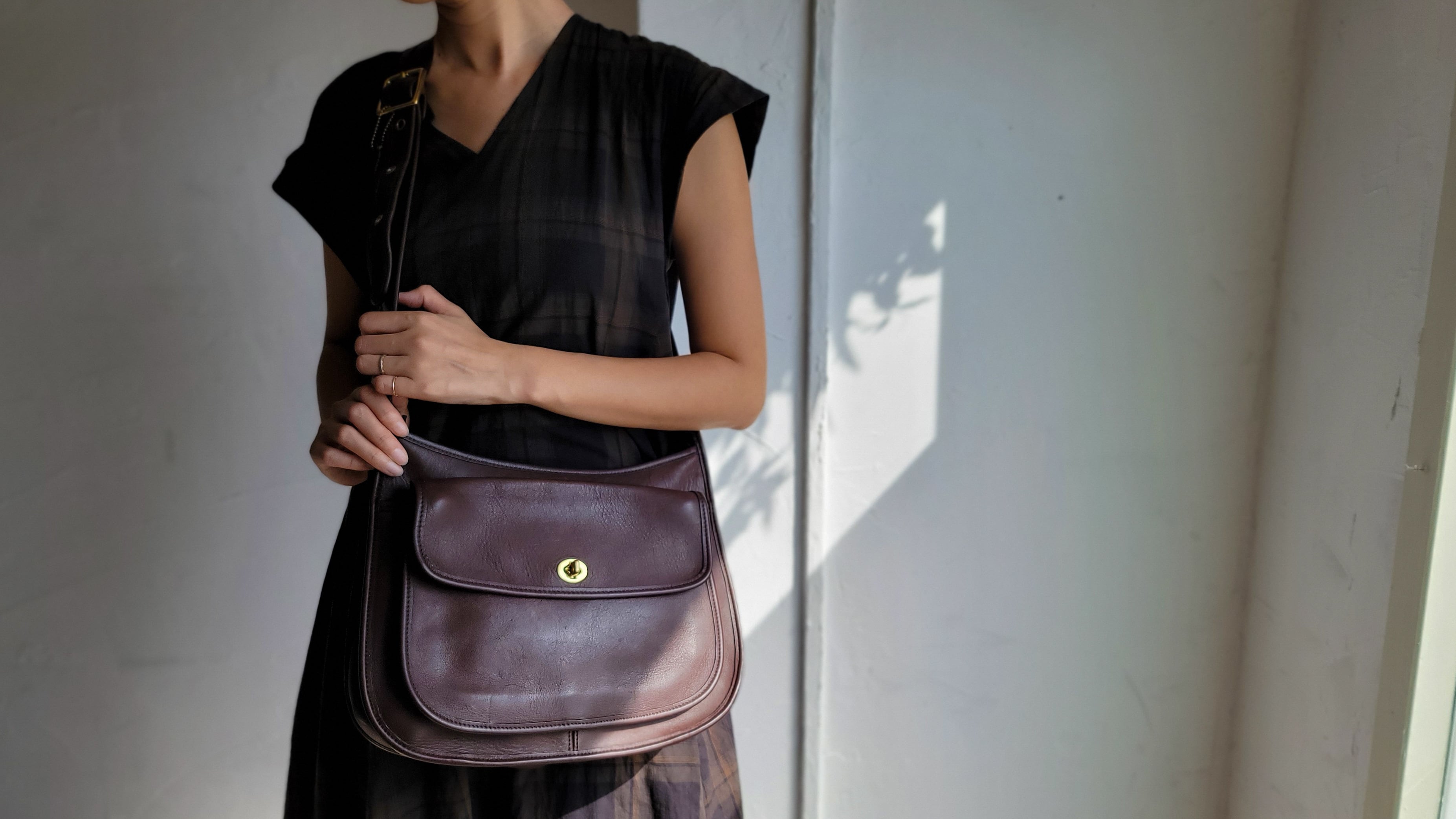 オールドコーチ ☆ USA製 ターンロック レザー ショルダーバッグ