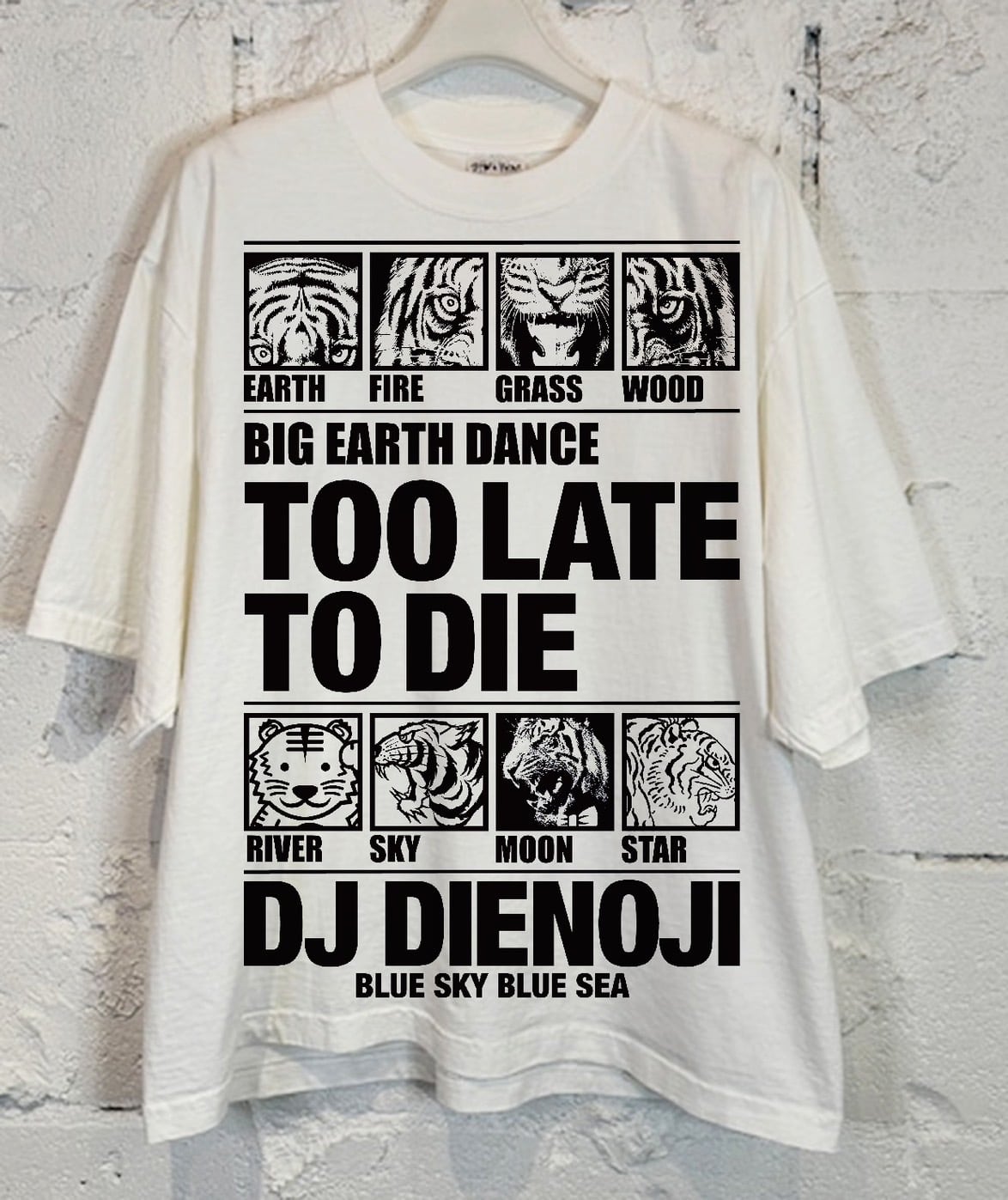 ad5210cddd1995803f12b09dfca28f