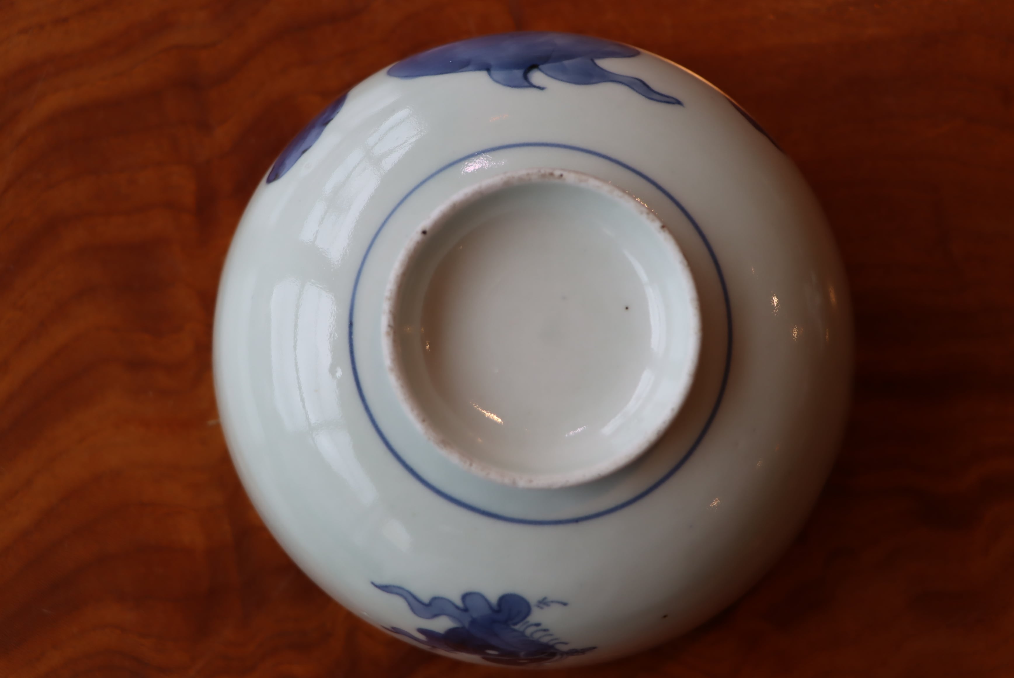 蓋茶碗 古伊万里 染付 蕪蝶文 | (有)新原美術