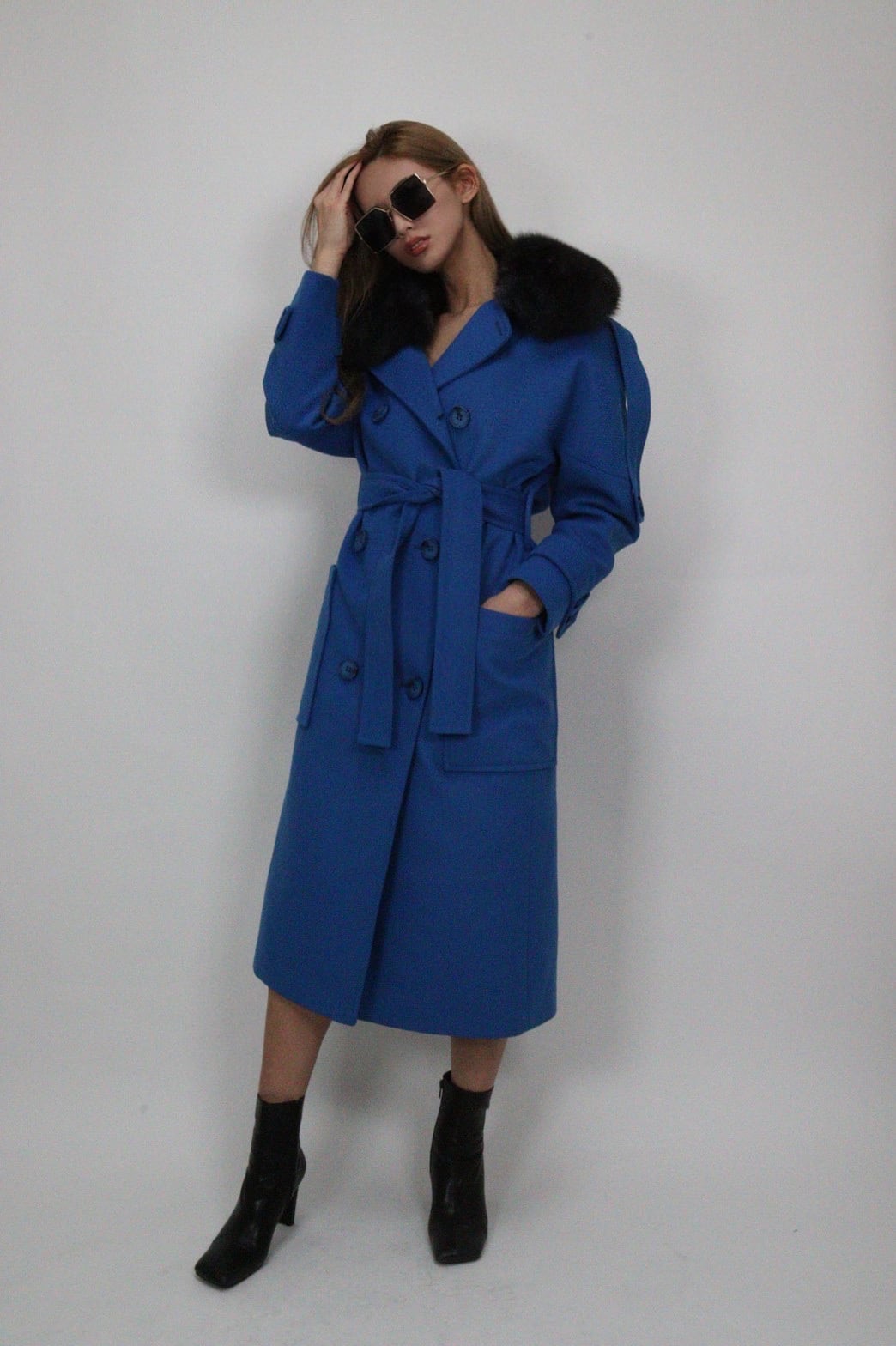 ダブルブレストドロップショルダーファーコート | GABRIEL