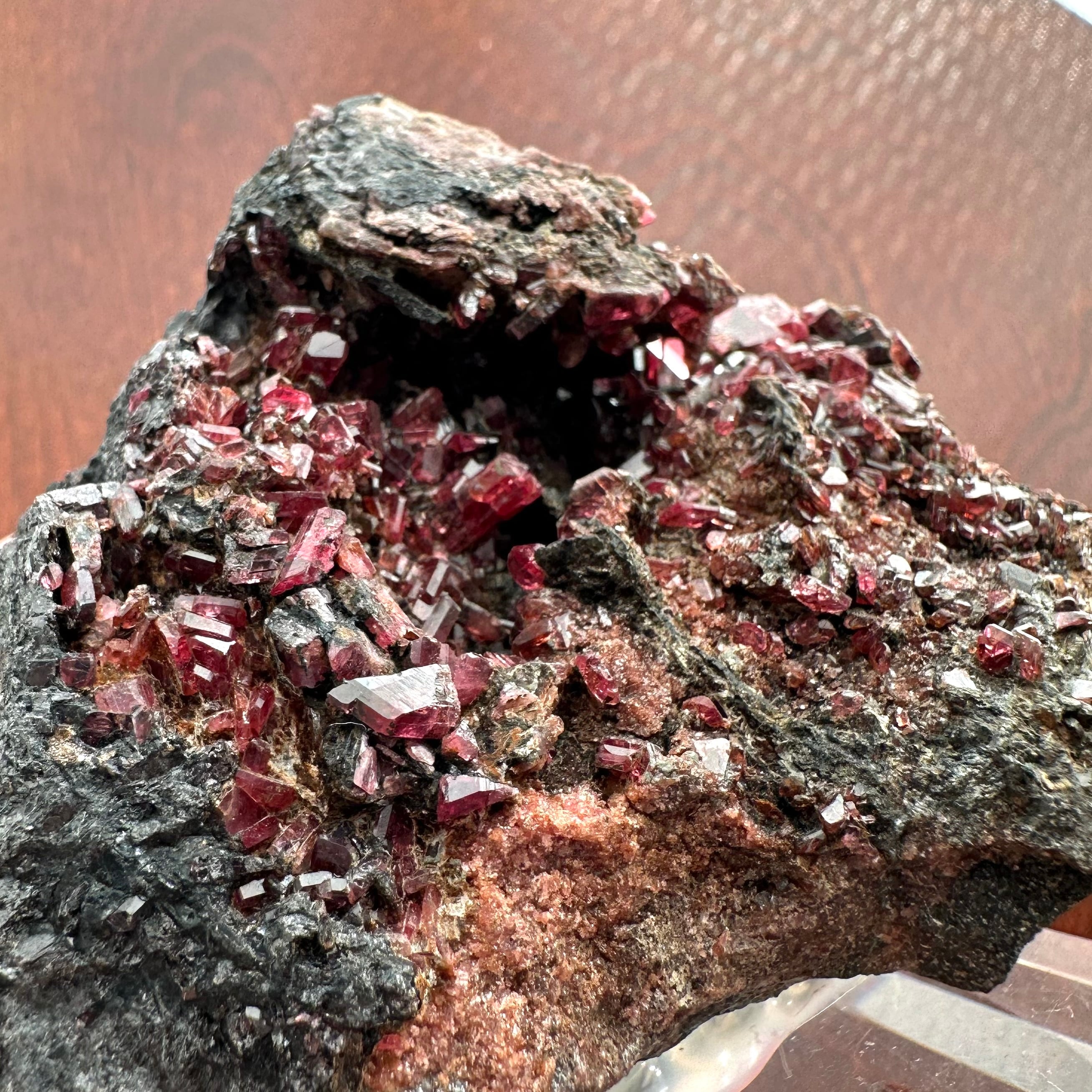 パイロクスマンガン石【Pyroxmangite】愛知県産 | PEANUTS MINERALS