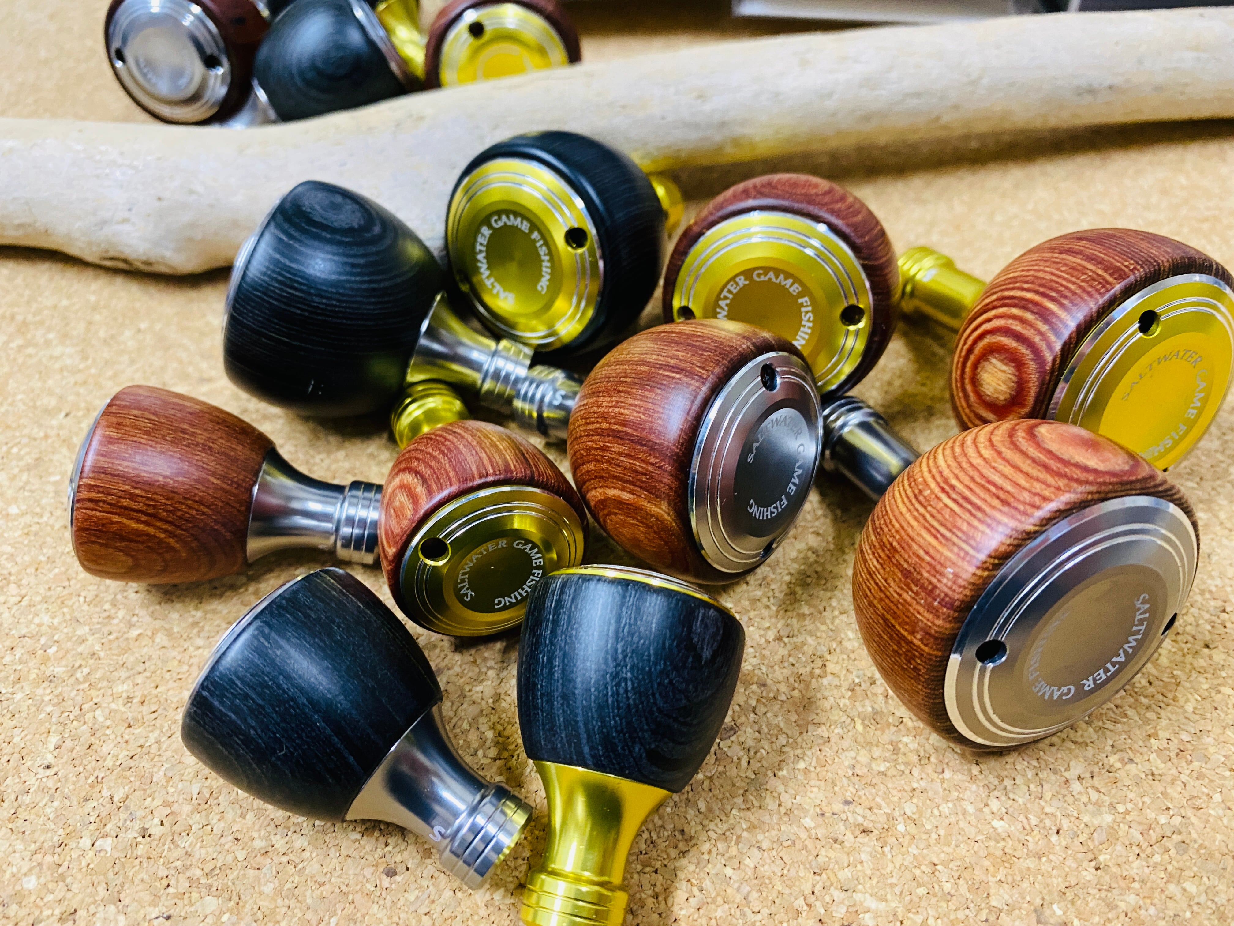 STUDIO OCEAN MARK HN AC30/S ウッドハンドルノブ | Fishing Tackle