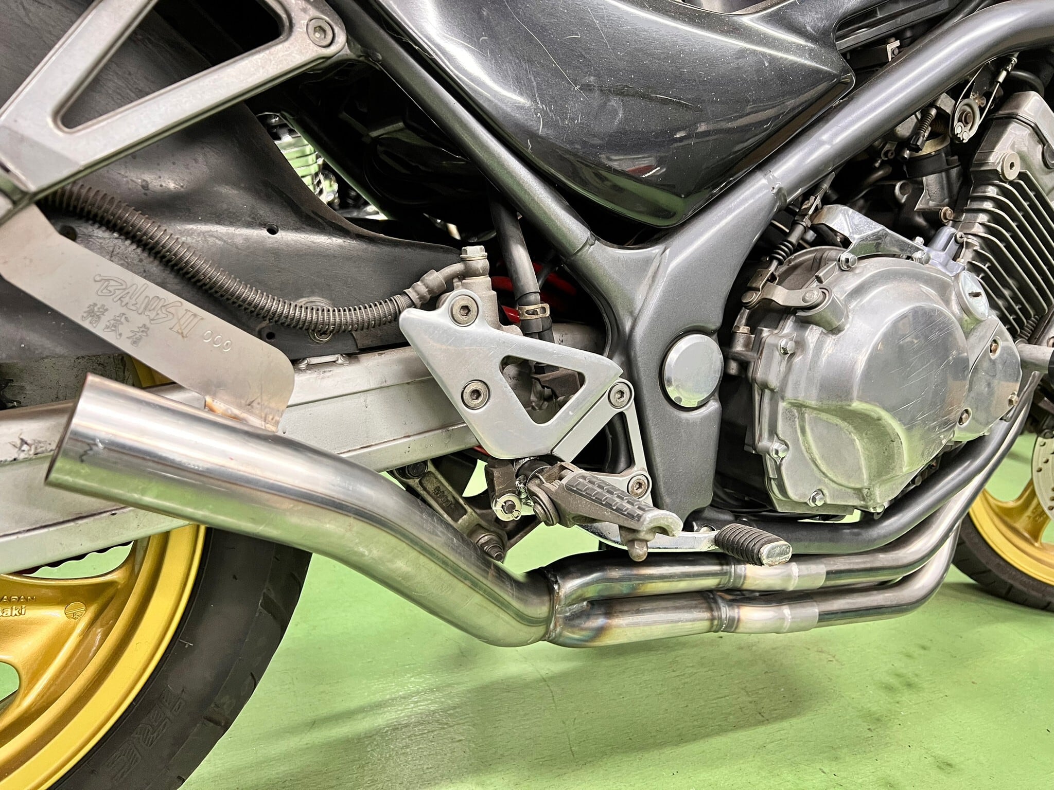 バリオス1型 MADMAX ショート管 マフラー 【公式通販】