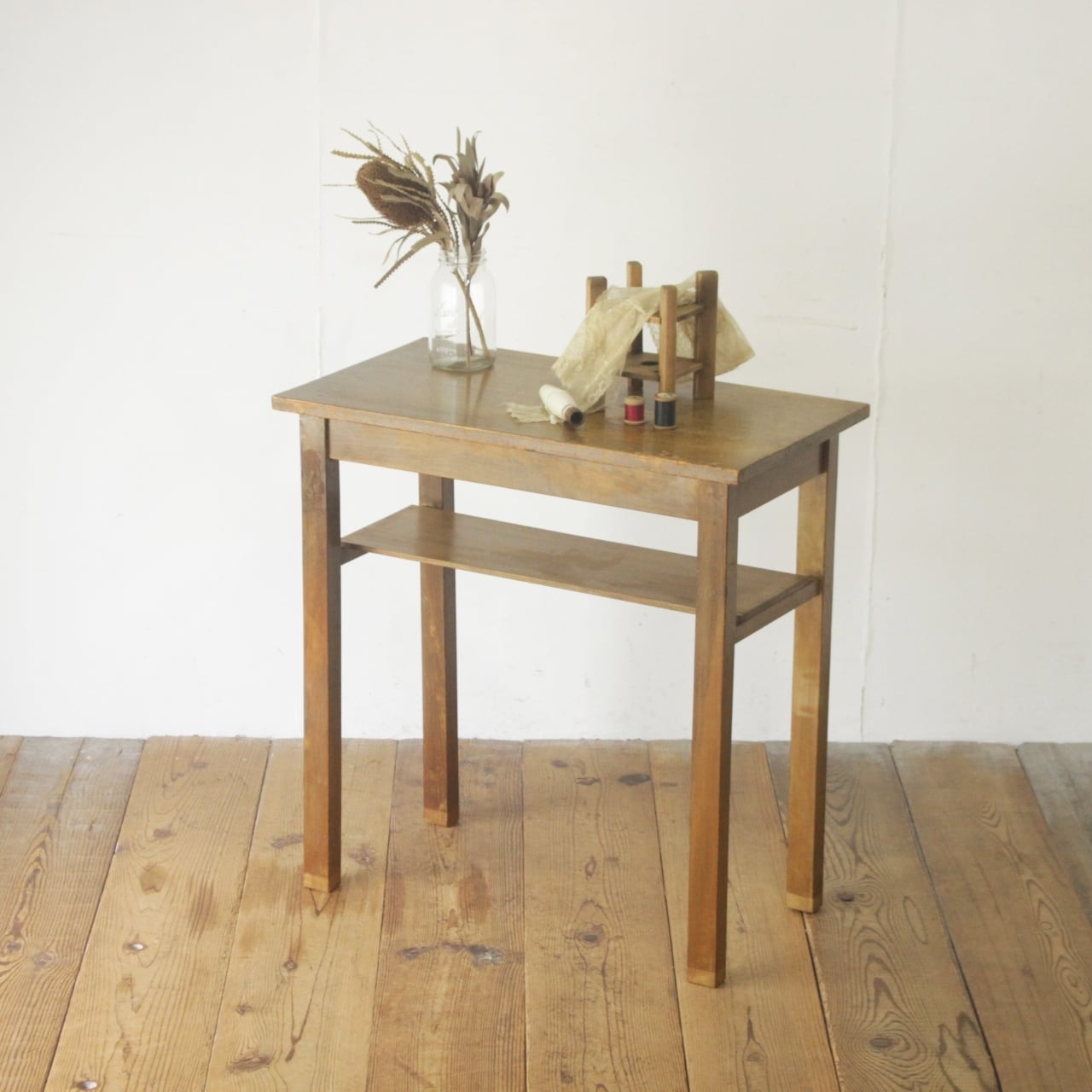 レトロ 作業台 花台 飾り台 展示台 テーブル 机 ラワン材 ナチュラル