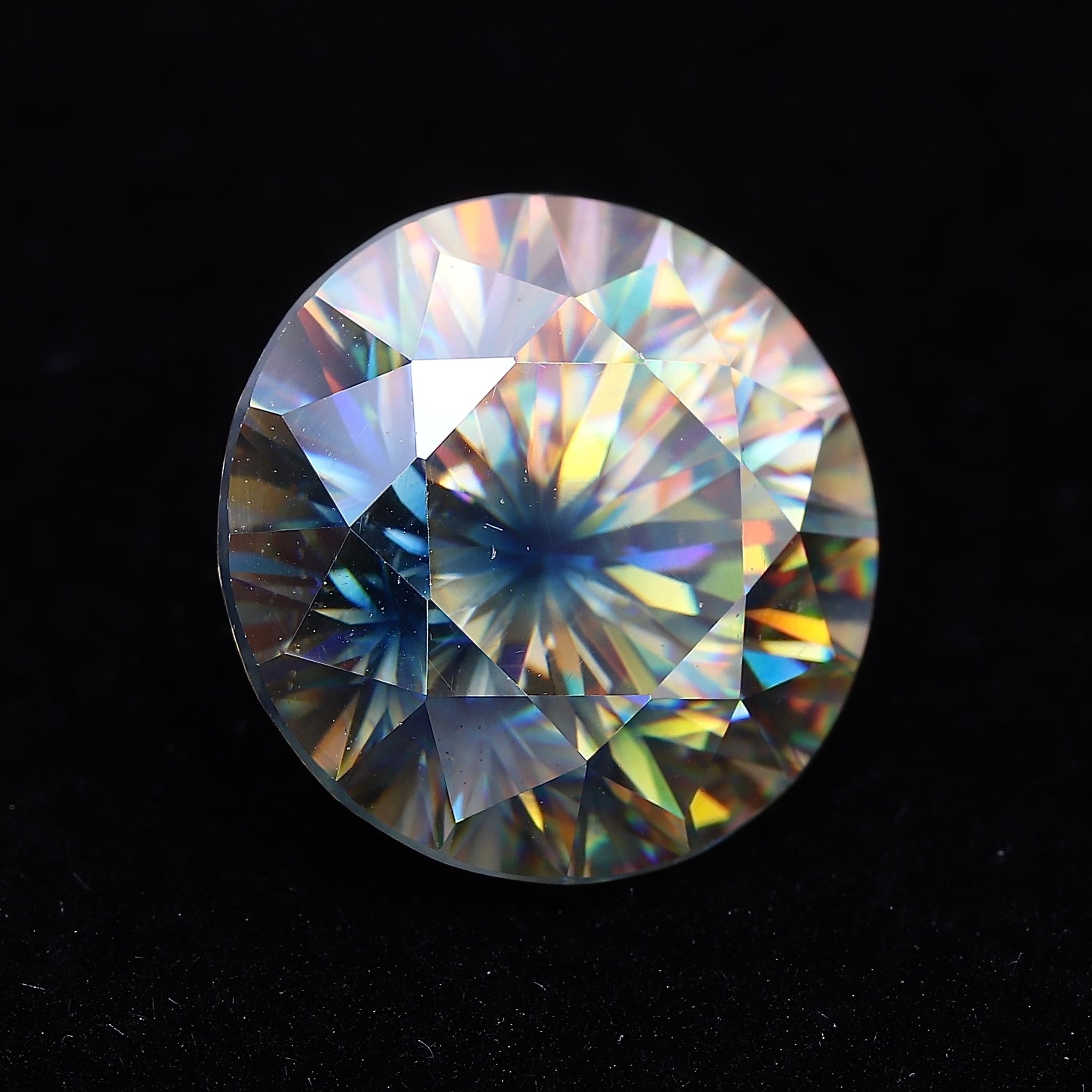 チタニア 合成ルチル 4.16ct ラウンド | Pay ID