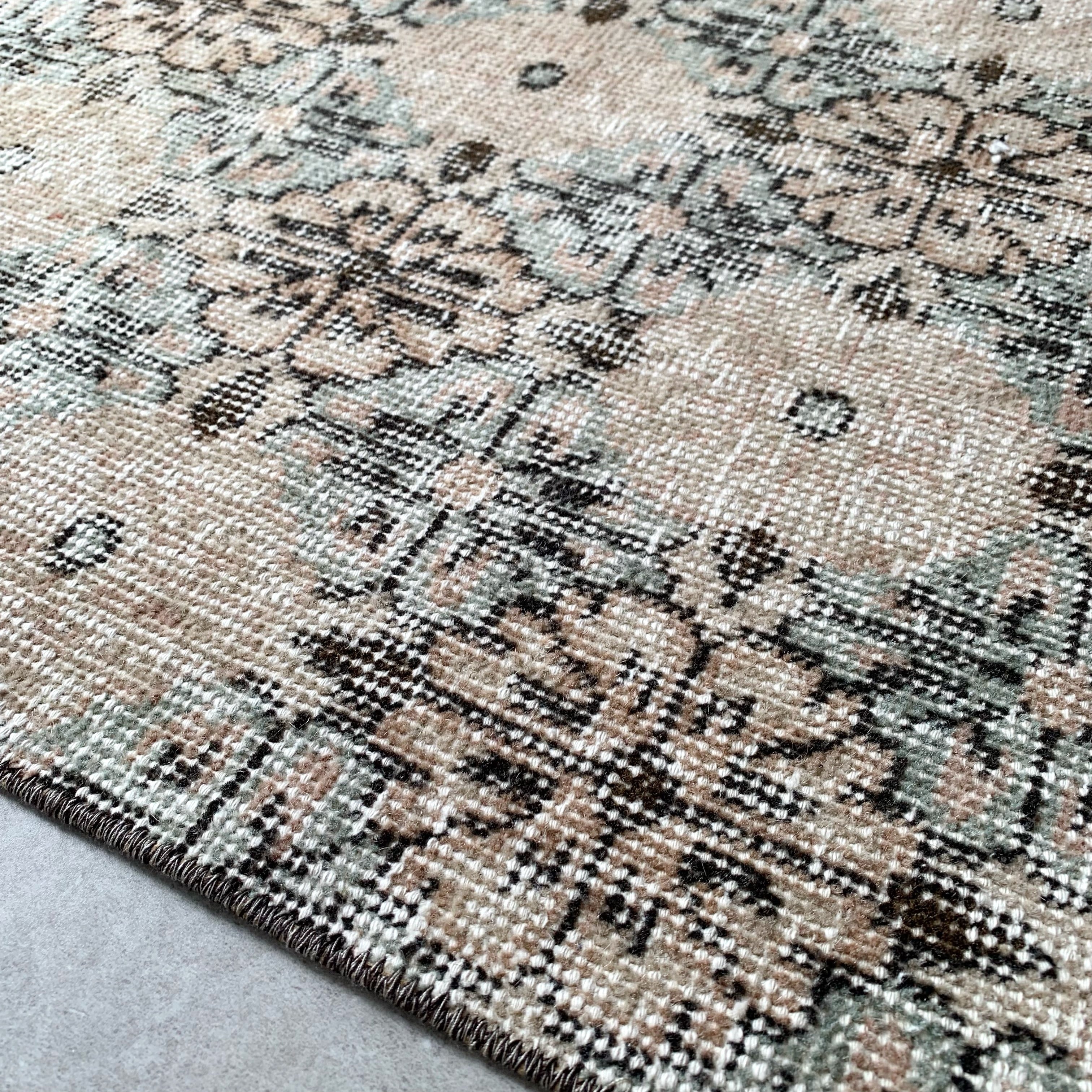 Vintage rug 133×94/トルコラグ ヴィンテージラグ | SEANA