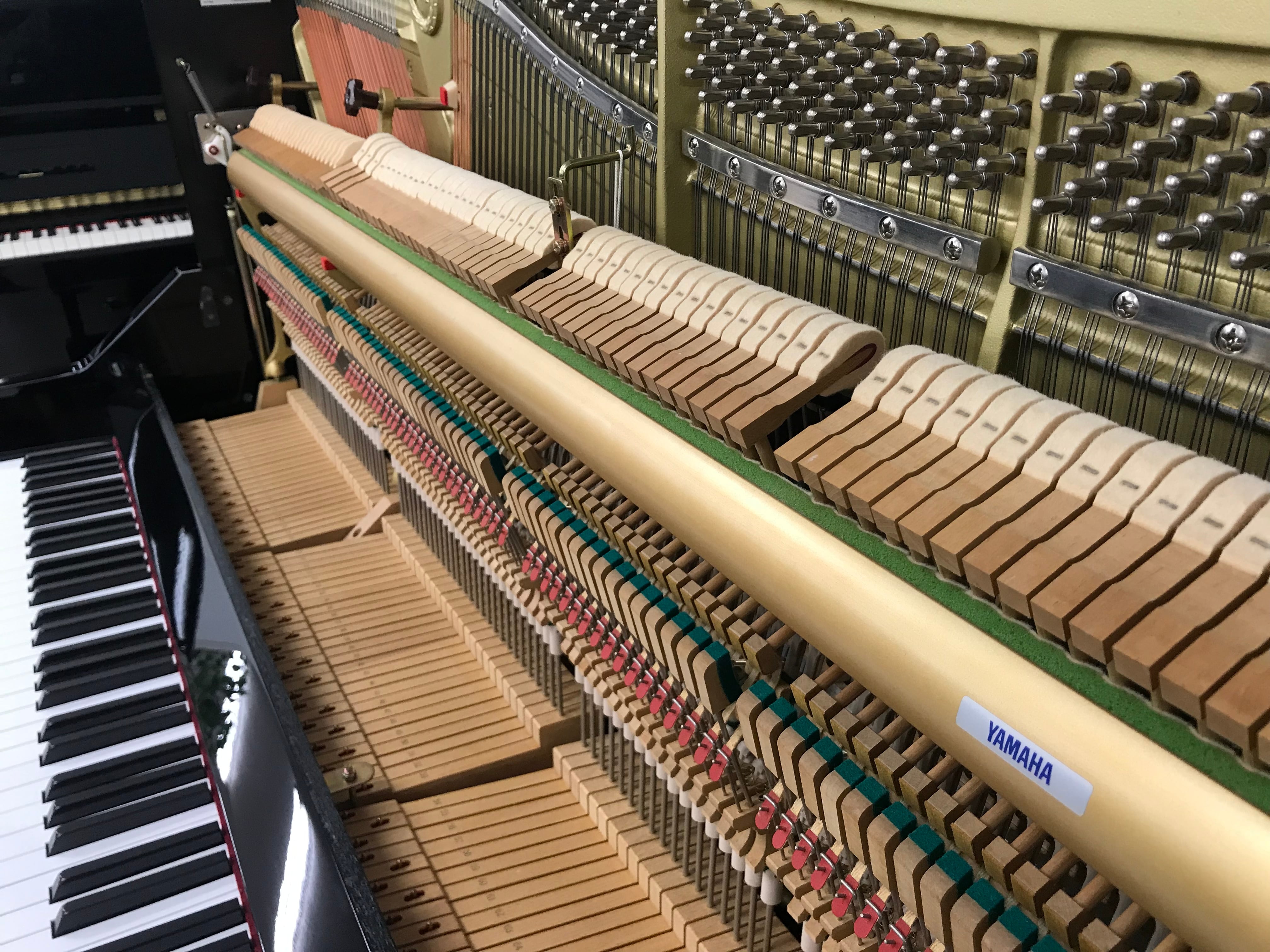 ☆65007【アップライトピアノ】YAMAHA YU30SB | リユース専門店エプコ