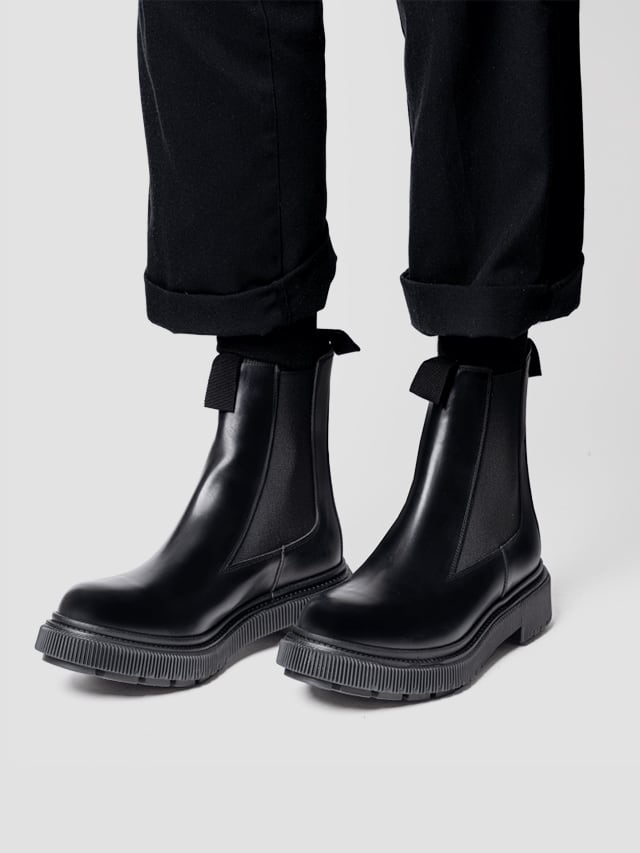 UNEEK BASEMNT - Discover independent style.