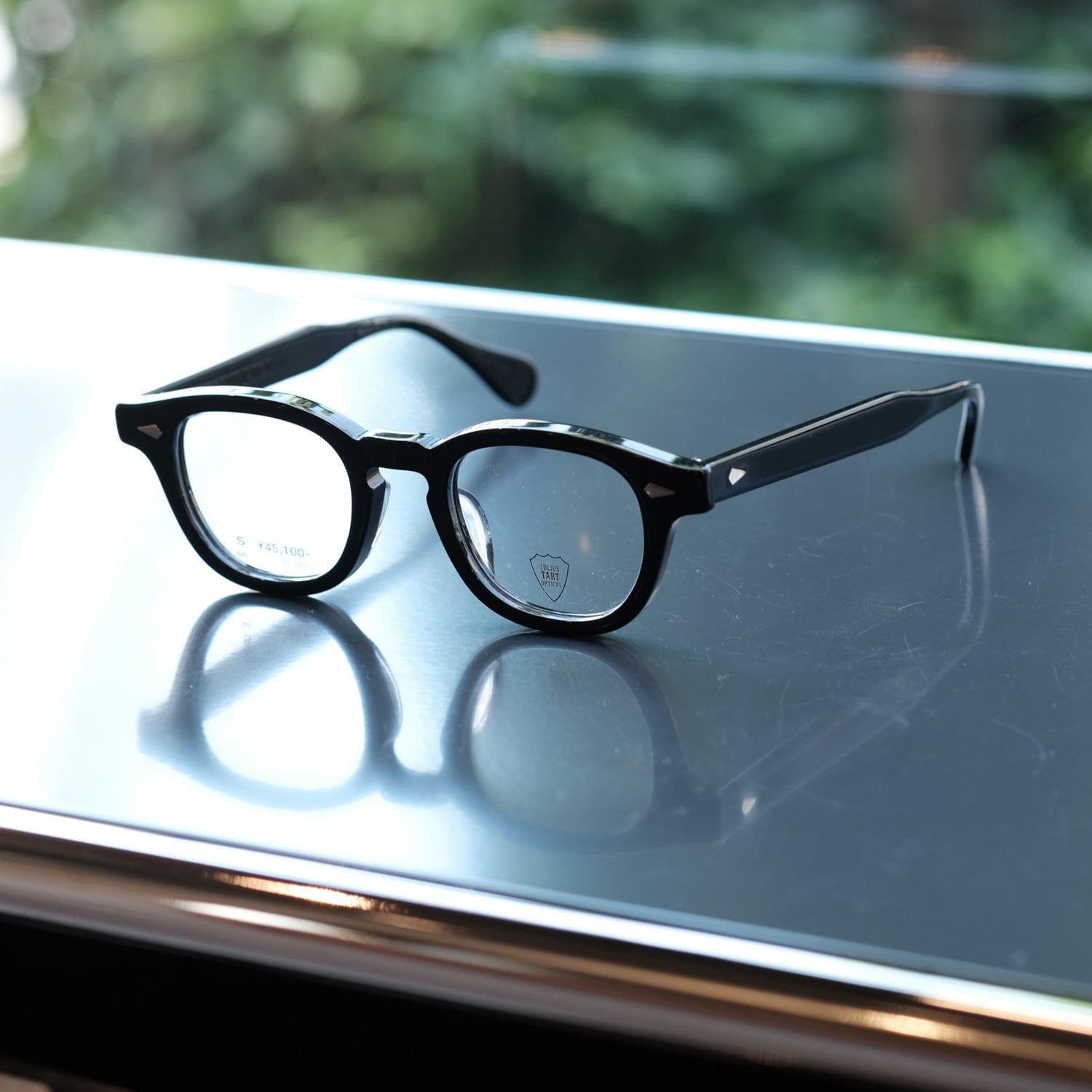 JULIUS TART OPTICAL】AR 44□22 - Black (SMALL) | SEESAW SPECTACLES