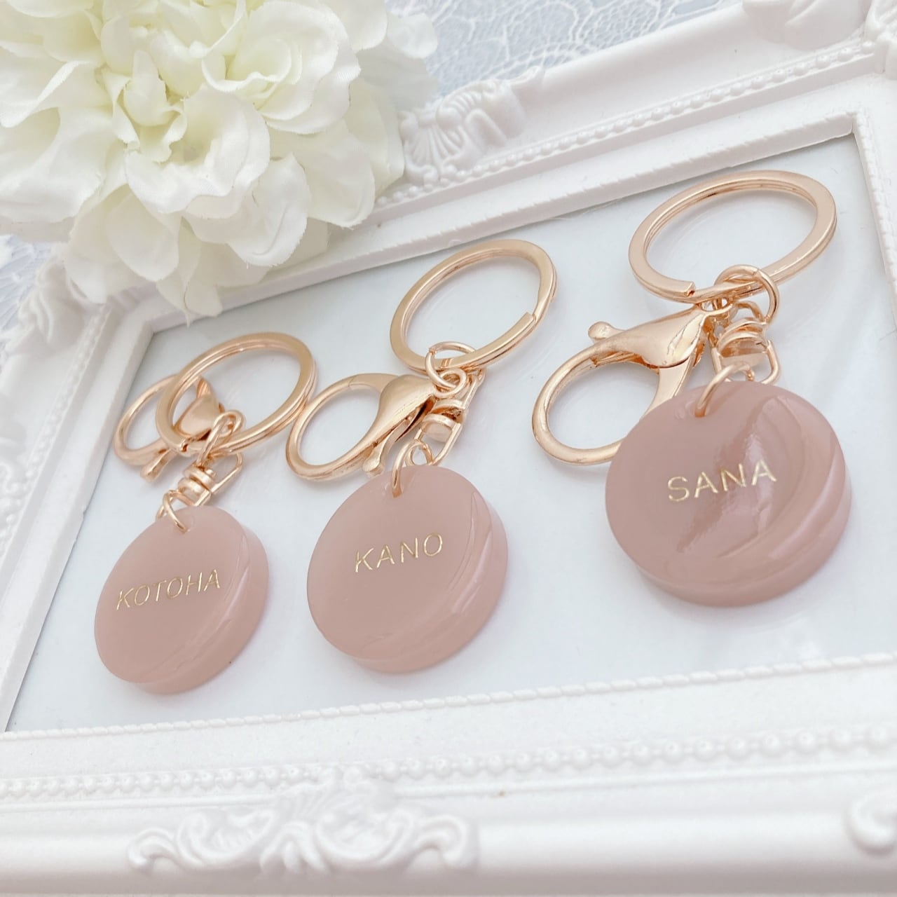 名入れ・文字入れ◎ ワンカラー ラウンドチャーム レジン チャーム