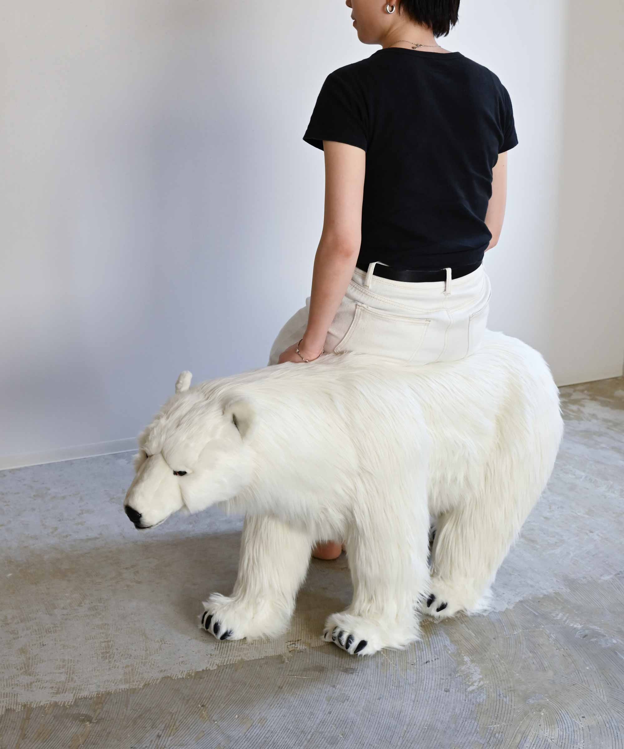 スツール ホッキョクグマ 107 特大ぬいぐるみスツール – BASIC AND