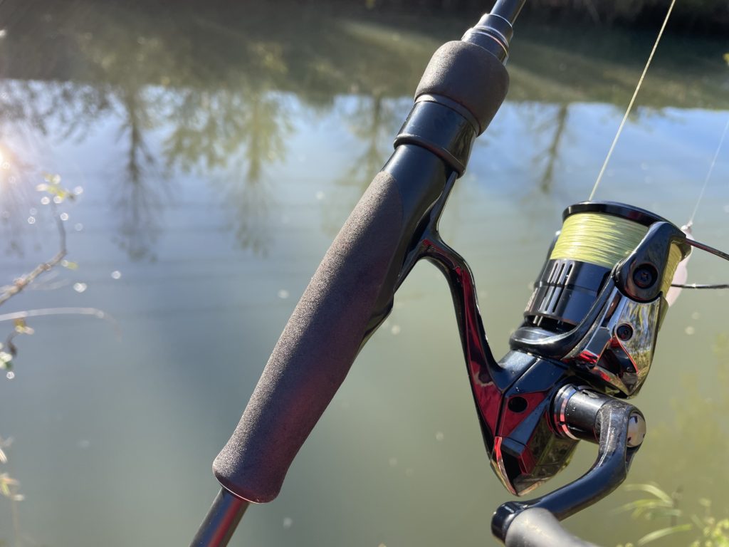 アンダー1万円】コスパ最強バスロッド！バスフィールドが良い感じ