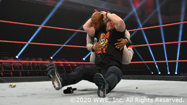 スティーブ・オースチンが3:16デイを祝ってスタナー | バトル・ニュース